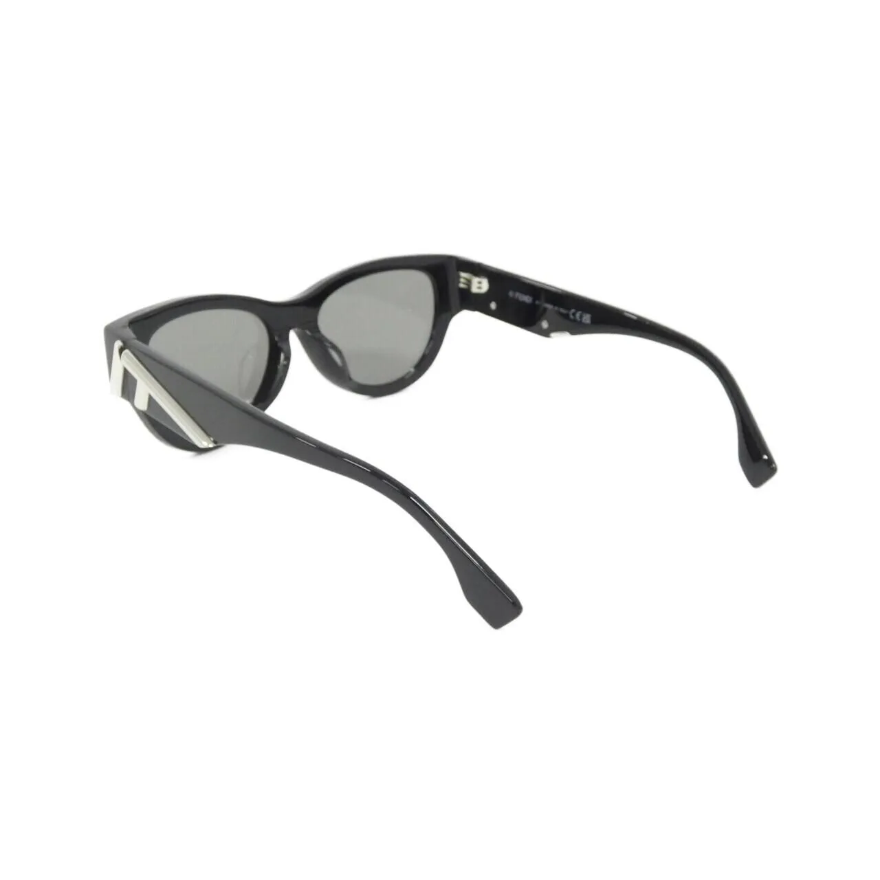 FENDI FE40135F Sunglasses New - Thumbnail 3
