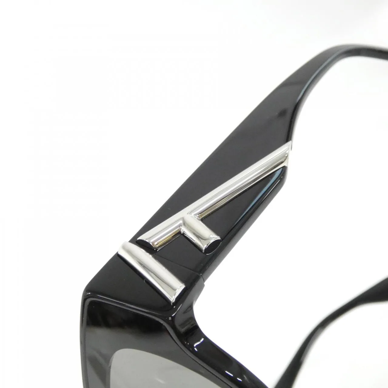 FENDI FE40135F Sunglasses New - Thumbnail 4