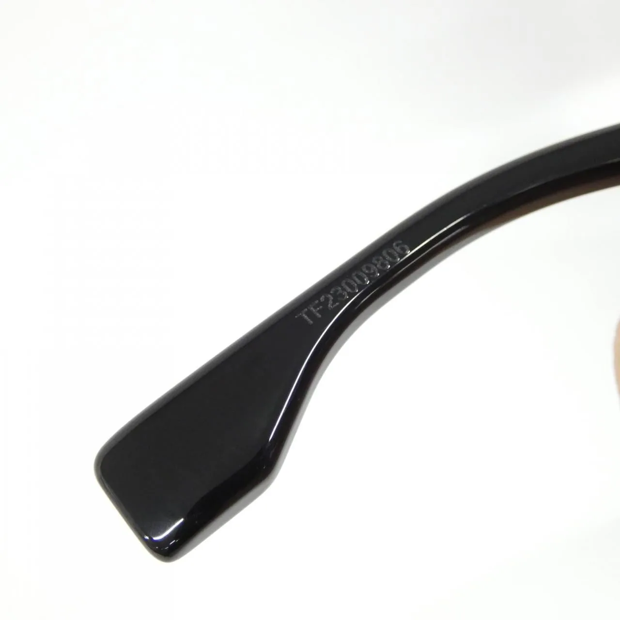 FENDI FE40135I Sunglasses New - Thumbnail 6
