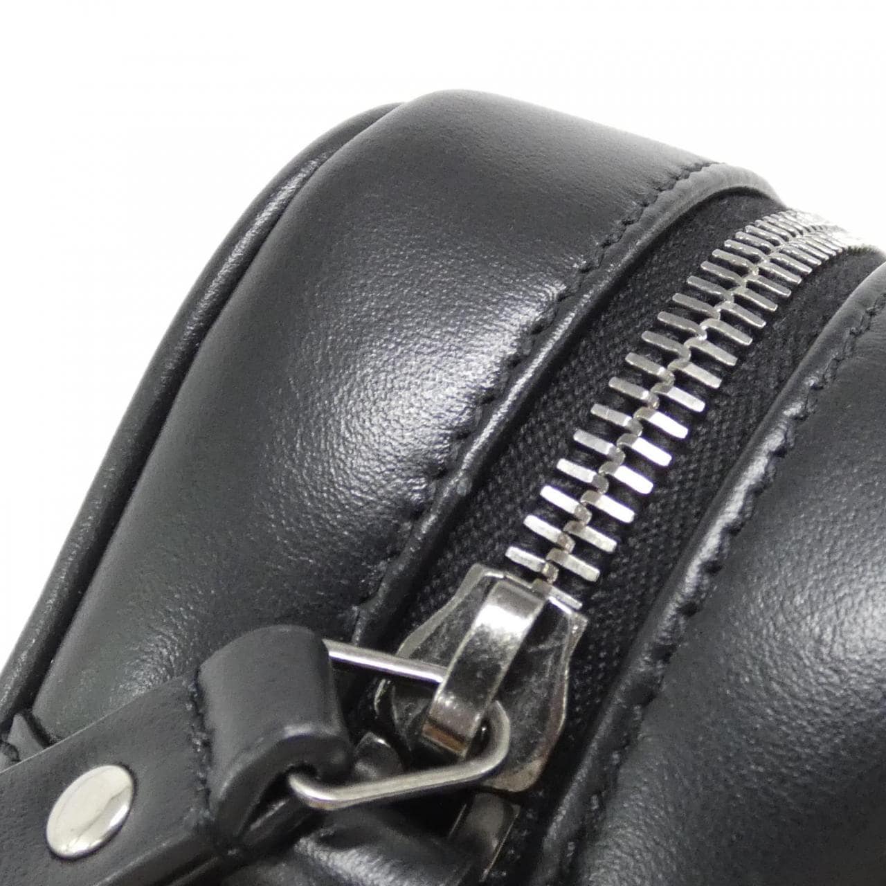 SAINT LAURENT 612544 DV704 Shoulder Bag Black - Thumbnail 6