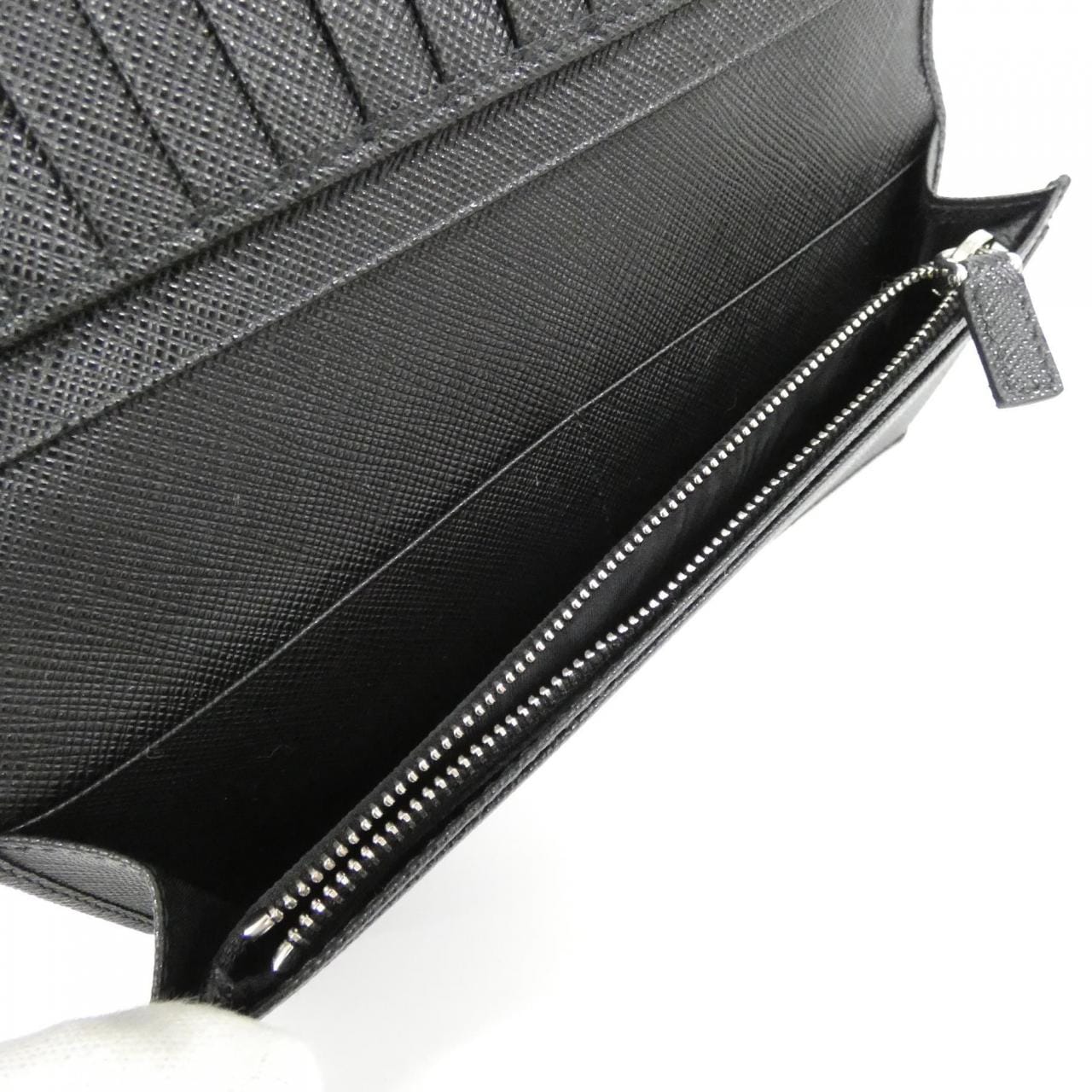 PRADA 2MV836 Wallet 5