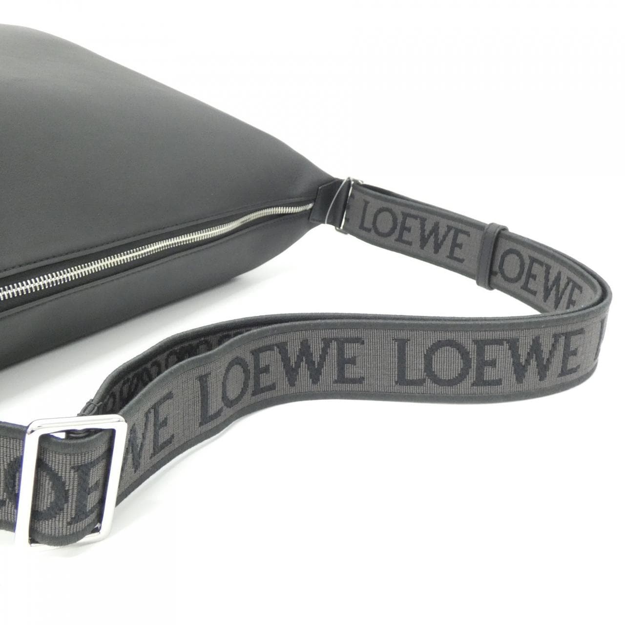 LOEWE B906K70X13 Shoulder Bag 黑色 新品 - 縮圖 4