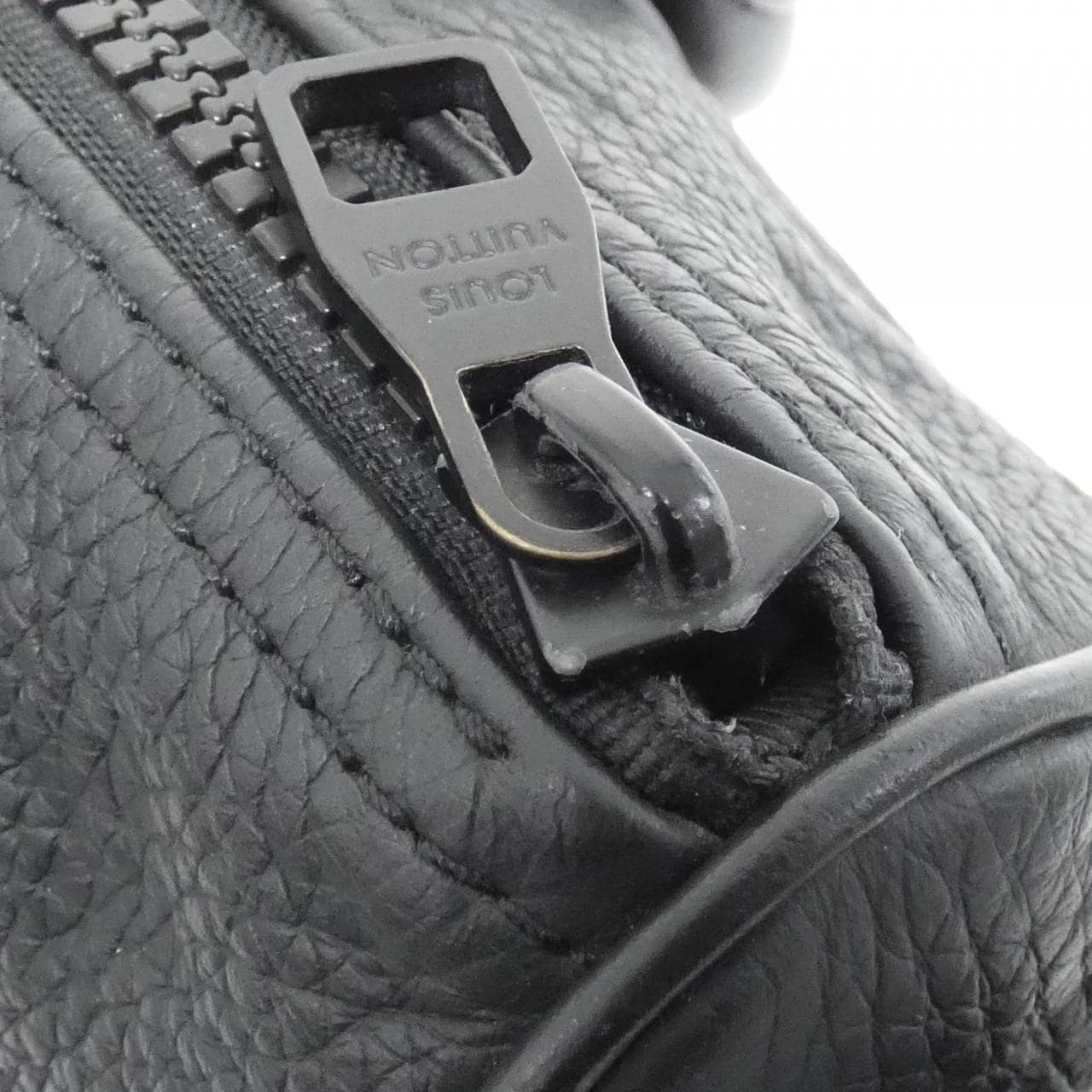 LOUIS VUITTON Keepall M20900 Boston Bag Monogram 黑色 Monogram 中古品A - 縮圖 4