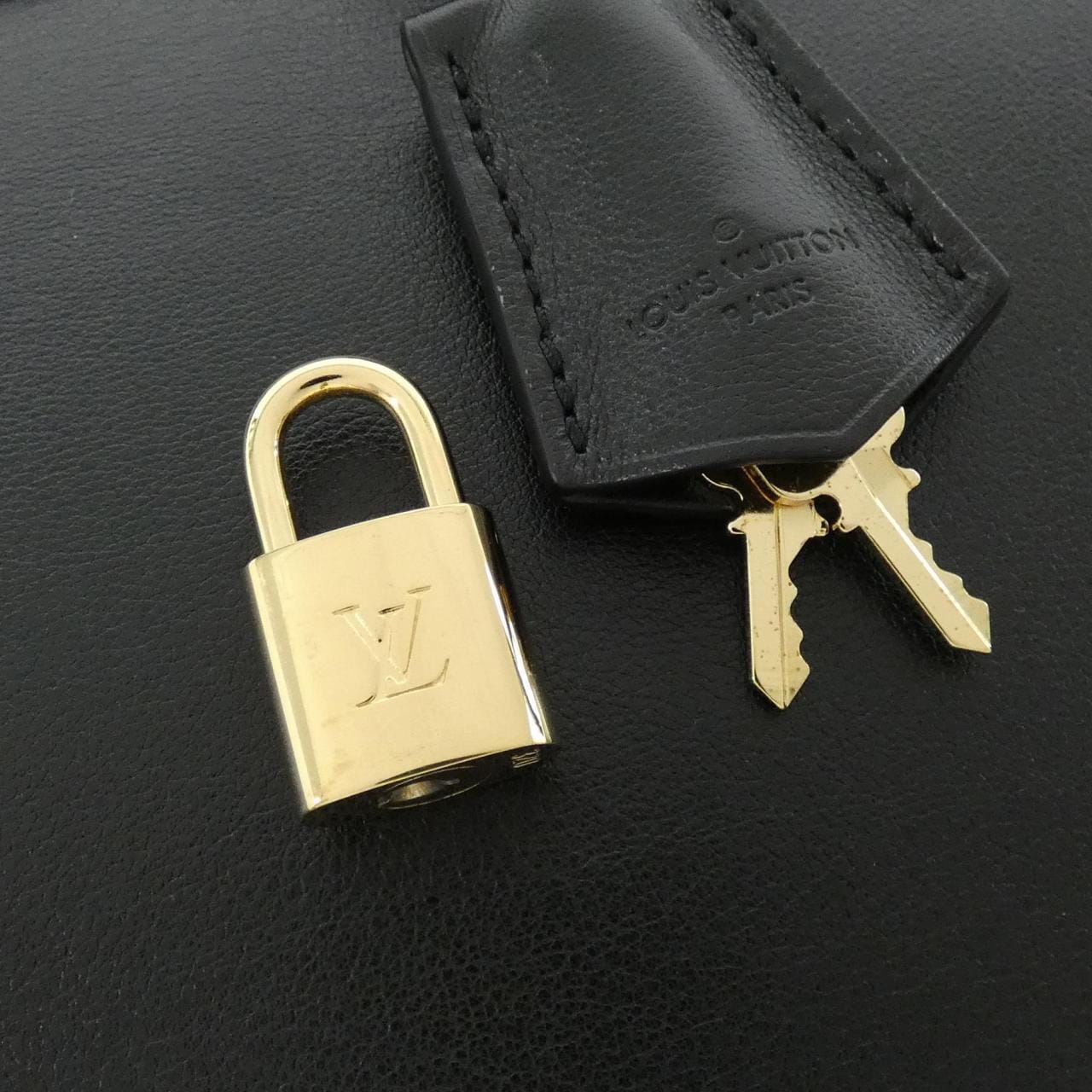 LOUIS VUITTON Alma M25204 Bag Black - Thumbnail 7