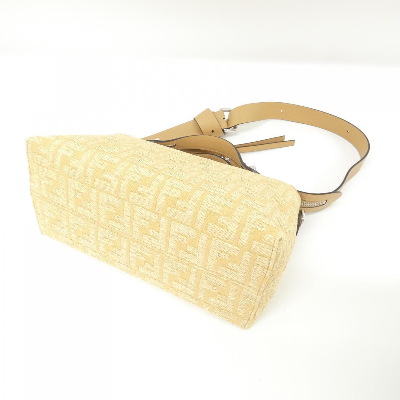 FENDI By The Way 8BL155 AV23 Handbag Black New - Thumbnail 2