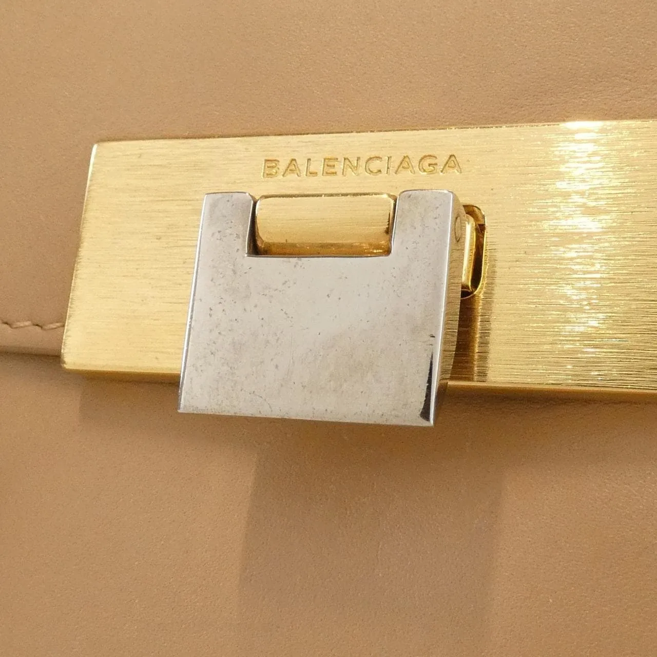 BALENCIAGA 332219 AEY04 Handbag Leather 黑色 皮革 中古品B - 縮圖 4