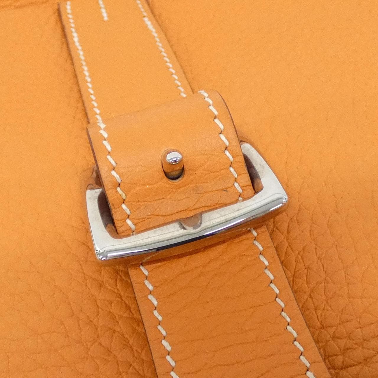 HERMES Halzan HERMÈS 070428CK Bag Clemence Orange Clemence Leather Rank A - Thumbnail 4
