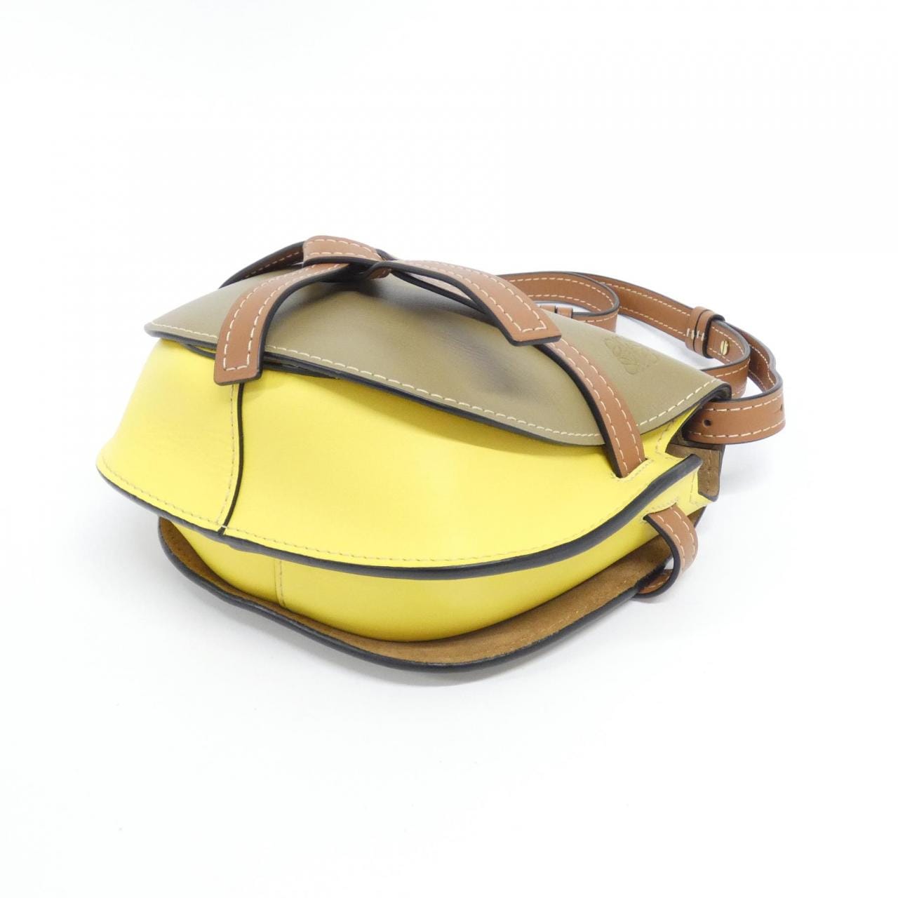 LOEWE Gate 321 54 T20 Shoulder Bag 黑色 中古品A - 縮圖 3
