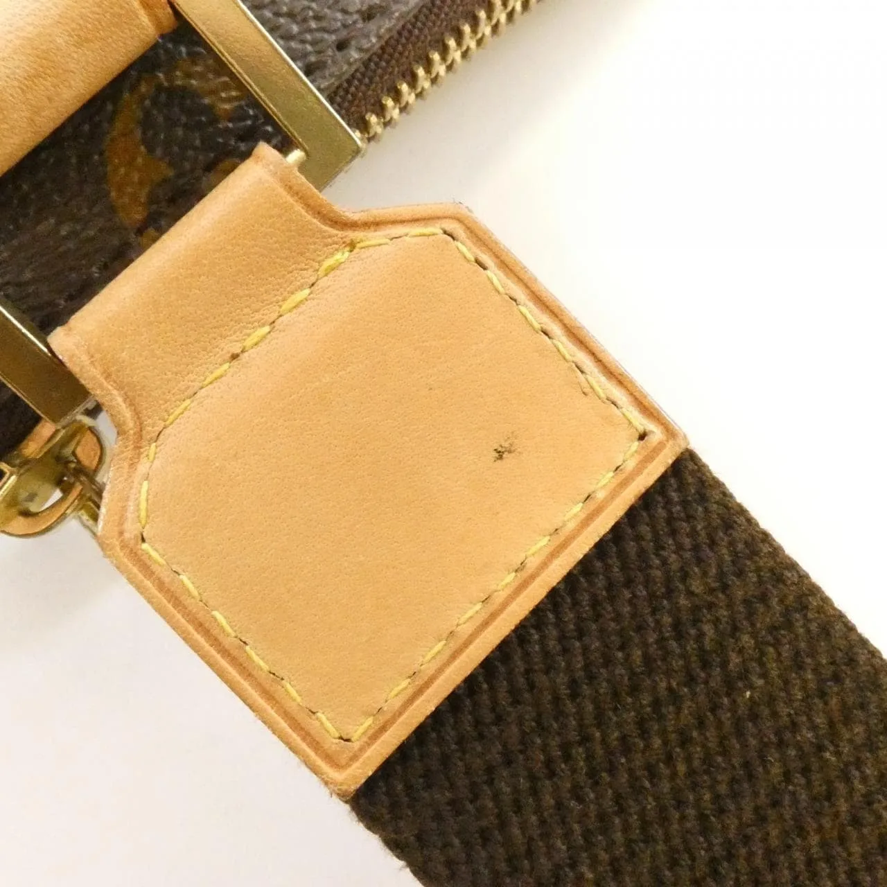 LOUIS VUITTON Pochette M40044 Shoulder Monogram