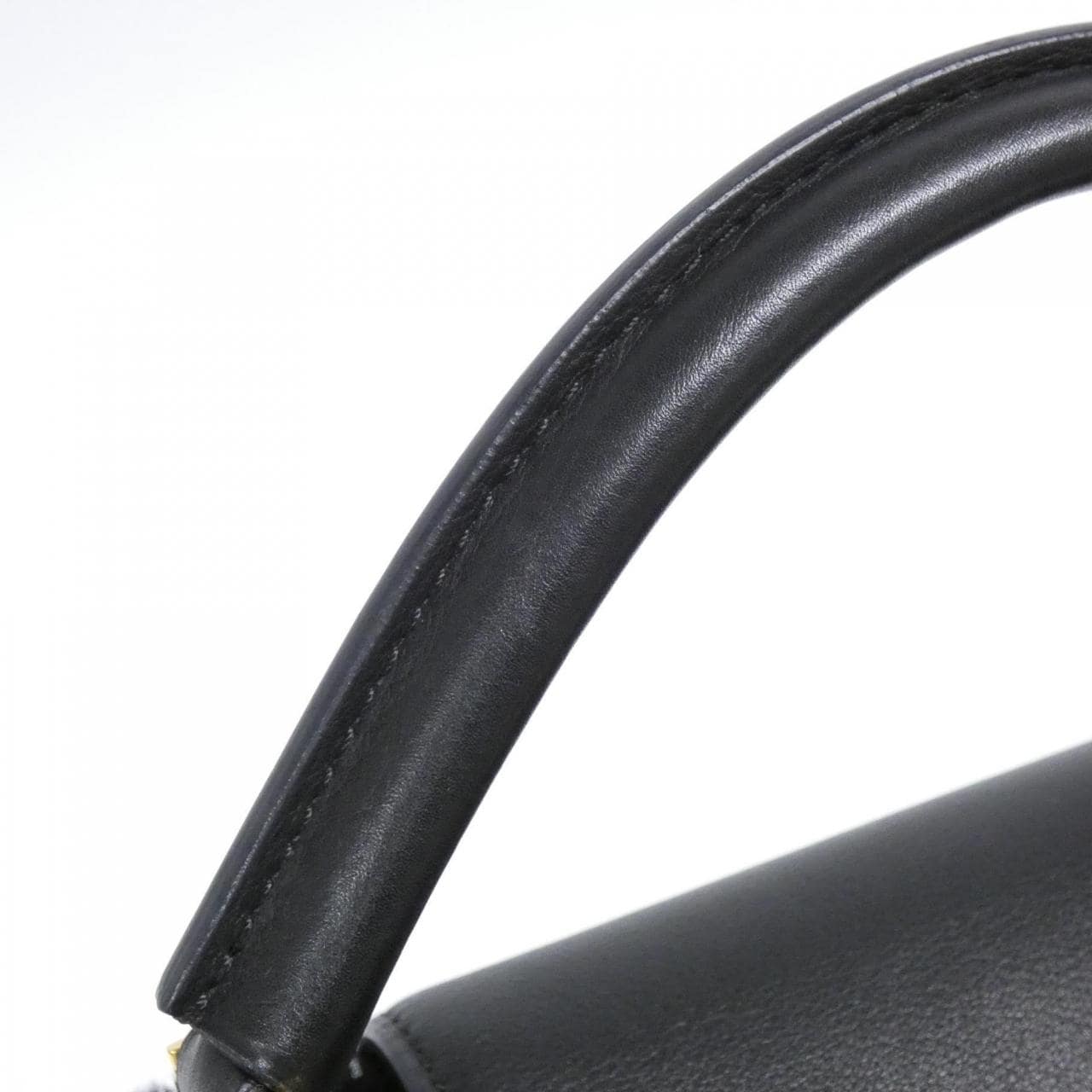 LOUIS VUITTON Capucines M50394 Bag 黑色 中古品A - 縮圖 4