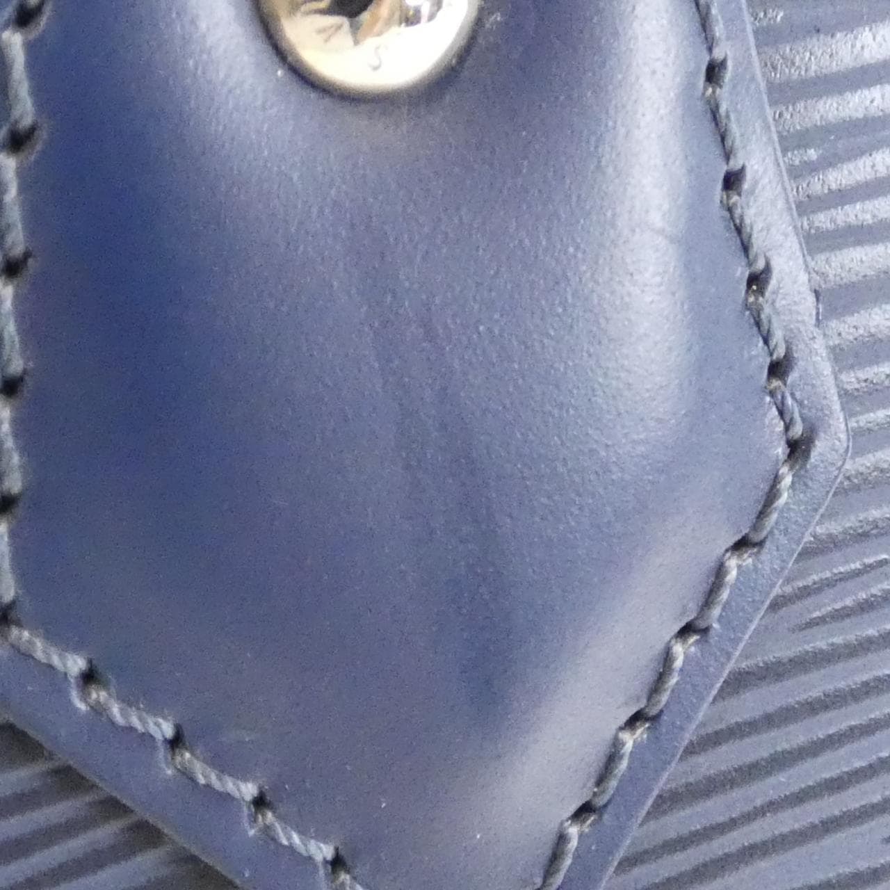 LOUIS VUITTON Alma M40628 Bag Epi Blue Epi - Thumbnail 4