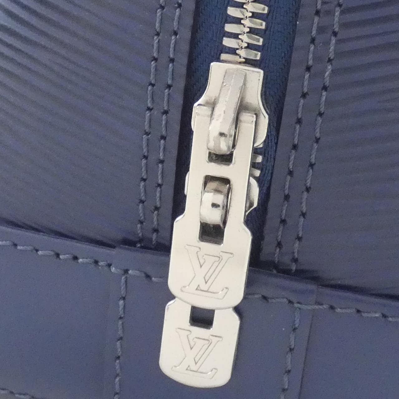 LOUIS VUITTON Alma M40628 Bag Epi Blue Epi - Thumbnail 5