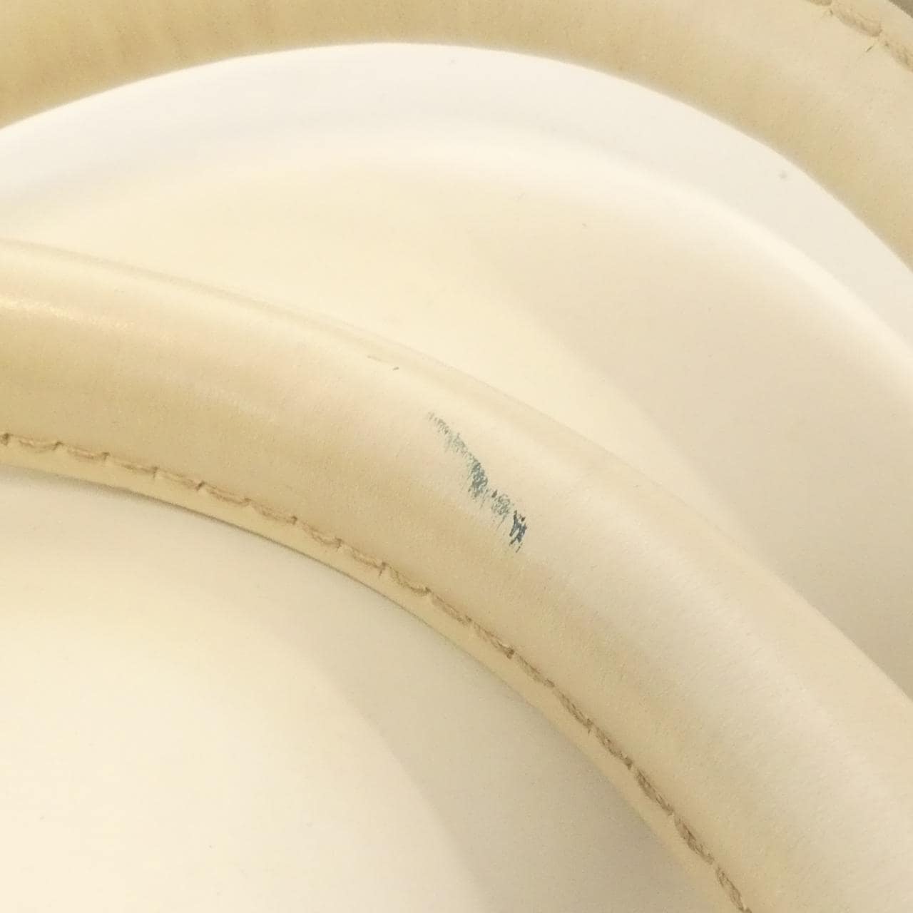 LOUIS VUITTON Montaigne M5931J Bag Epi 黑色 Epi 中古品B - 縮圖 8