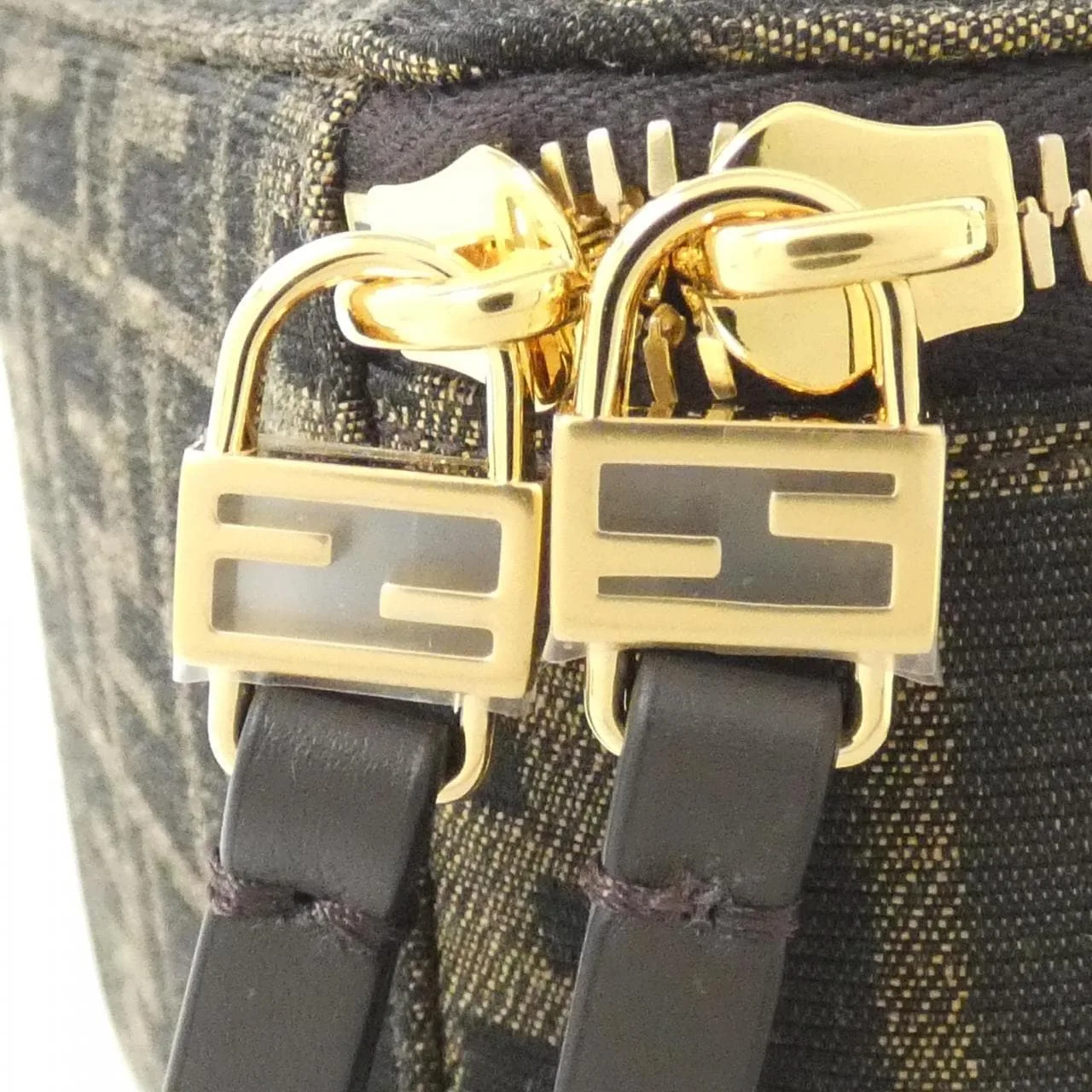 FENDI 8BS108 AFPM Handbag Canvas Black Canvas New - Thumbnail 4