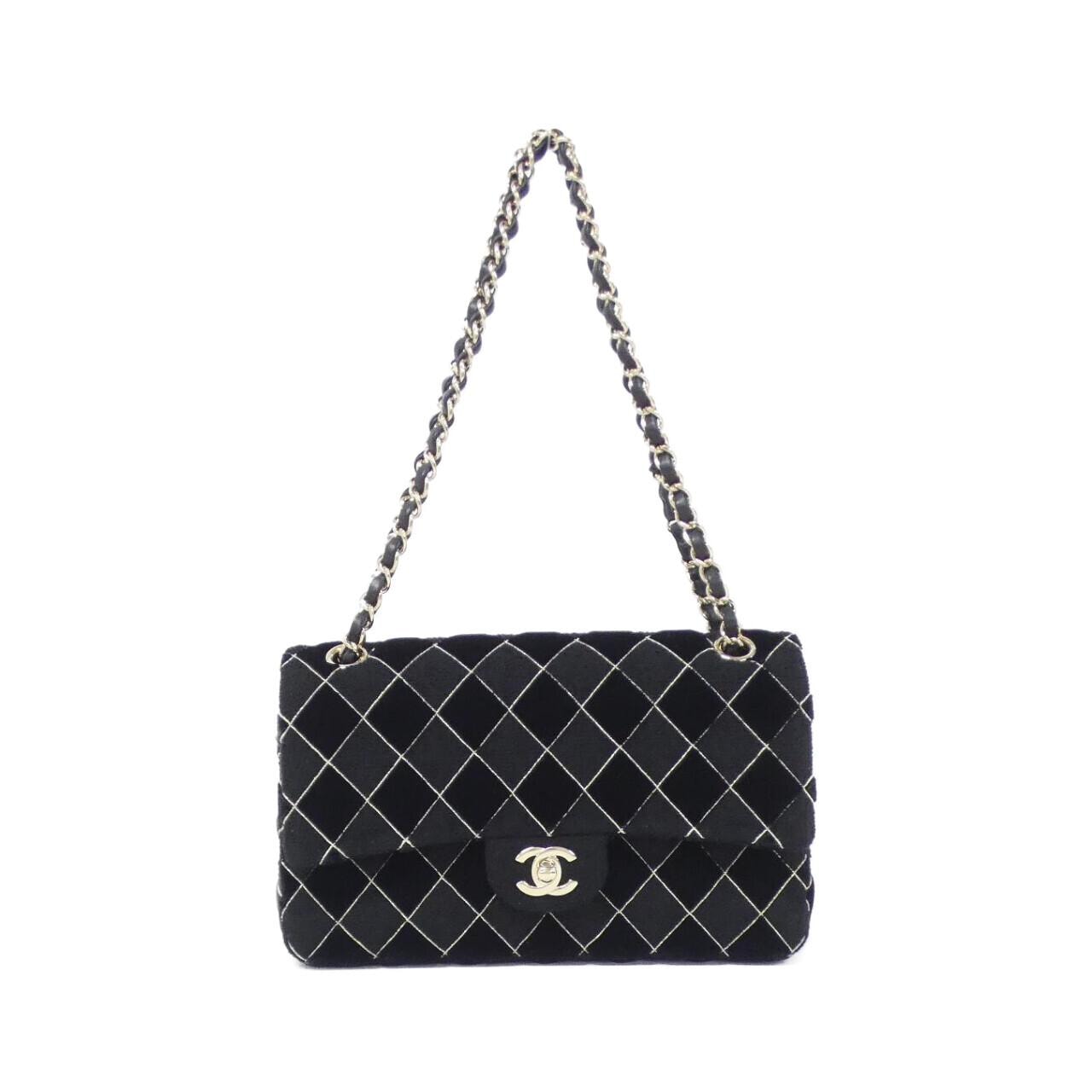 CHANEL Matelasse 1112 Shoulder Tweed