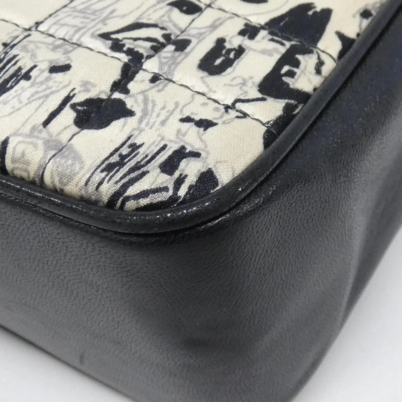 CHANEL 22105 Shoulder Satin Black Satin - Thumbnail 3