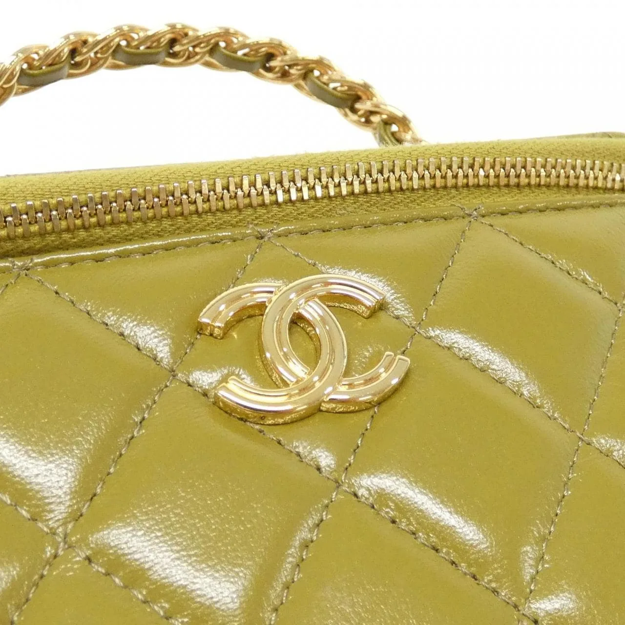 CHANEL Chanel 19 AP3315 Handbag Lambskin 綠色 羊皮 中古品A - 縮圖 5