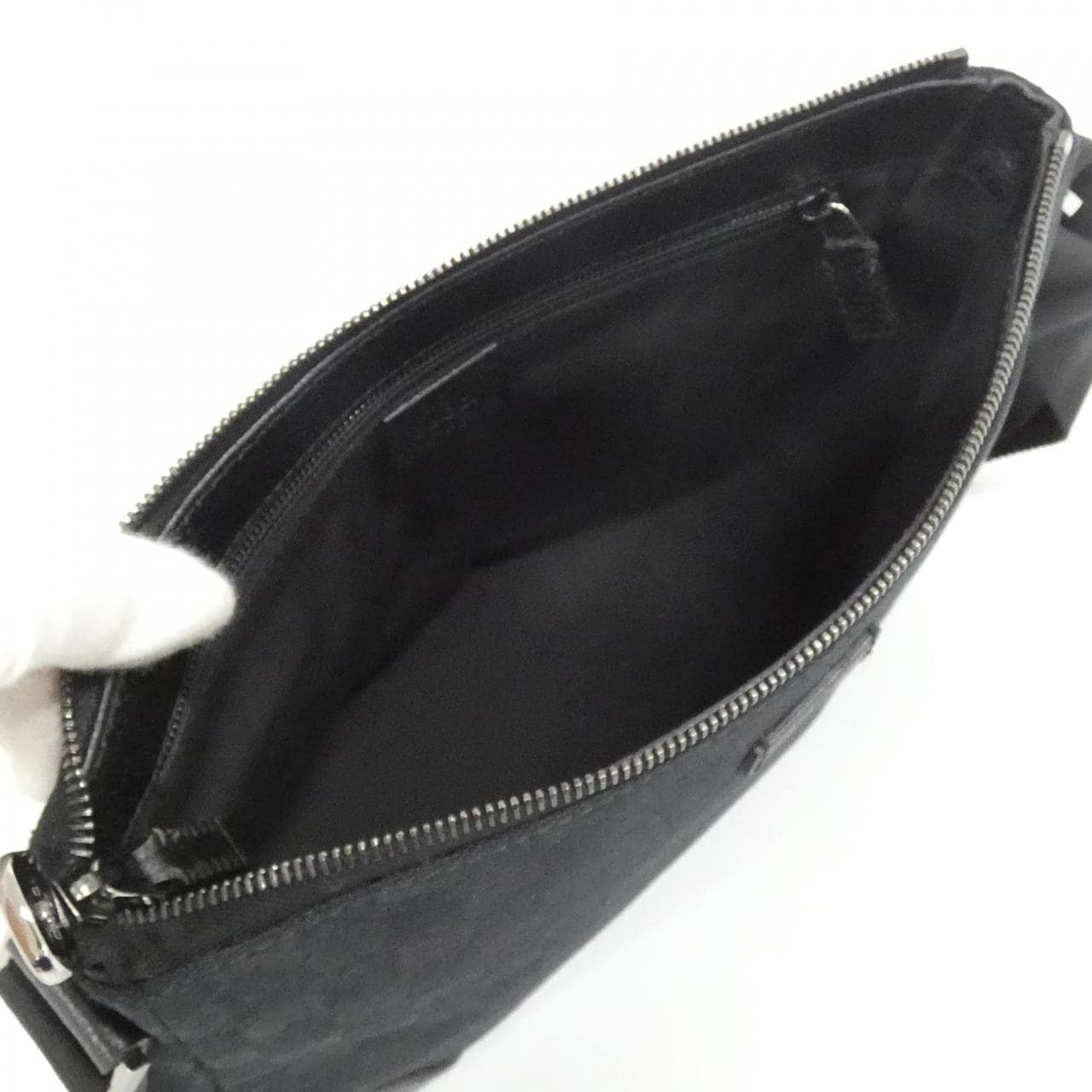 GUCCI 114273 FTASR Shoulder Bag Canvas 黑色 帆布 中古品A - 縮圖 6