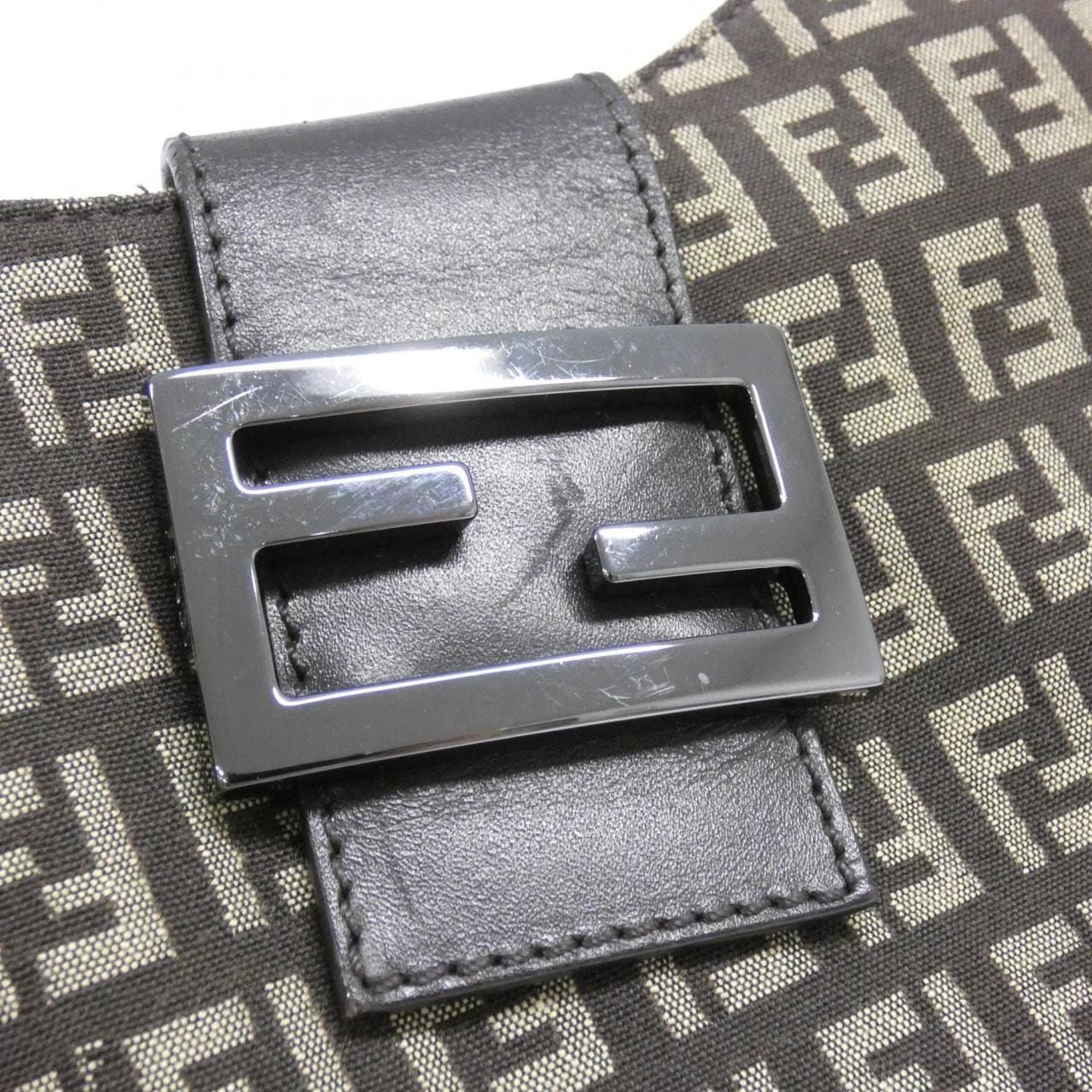 FENDI 8BR036 JQ4 Shoulder Bag Canvas 棕色 帆布 中古品A - 縮圖 4