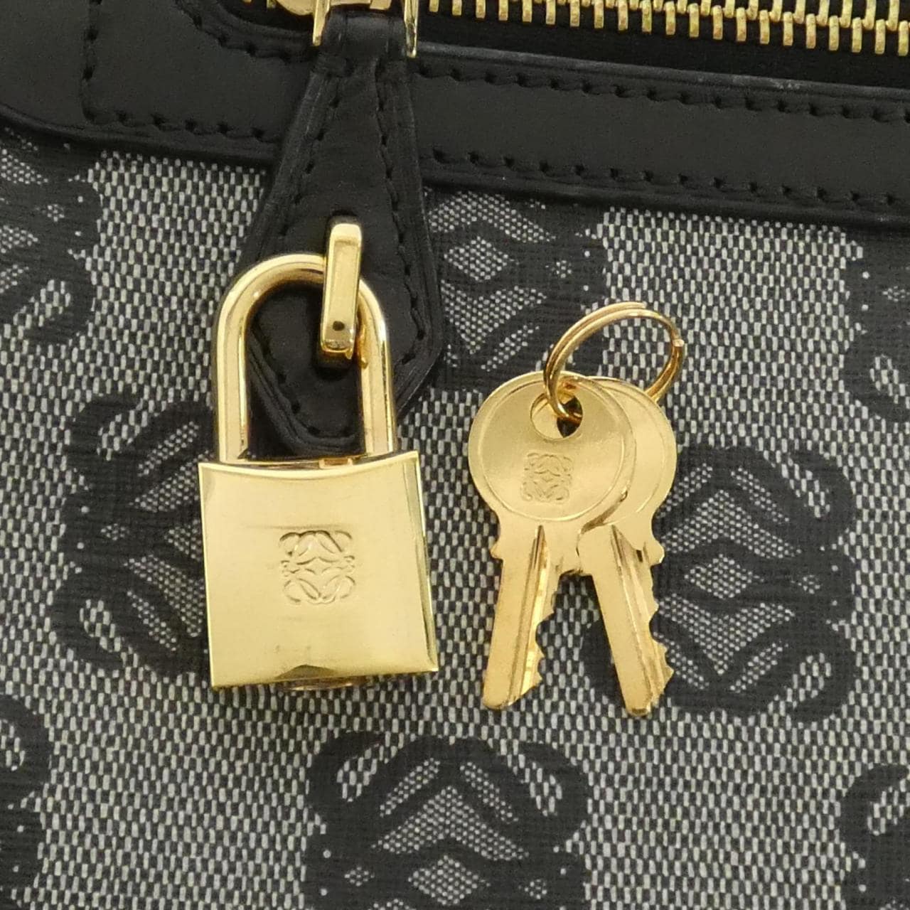 LOEWE Shoulder Bag Canvas Grey Canvas - Thumbnail 4