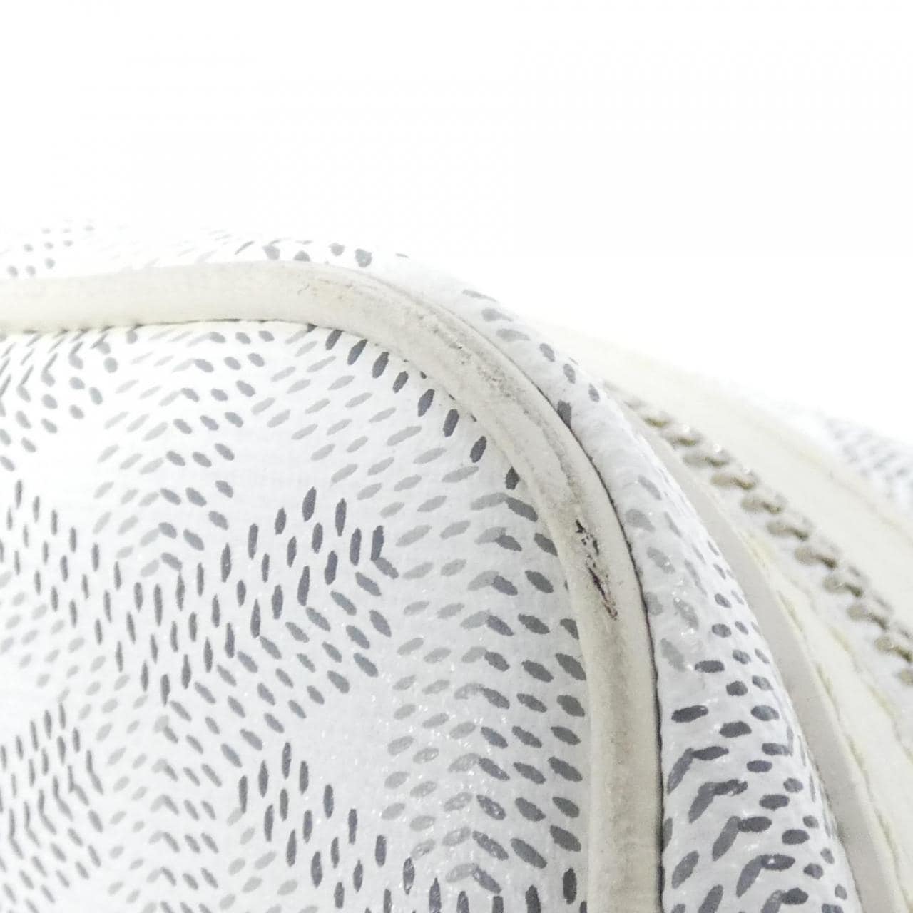 GOYARD AMA CAPVERT Shoulder Canvas 4