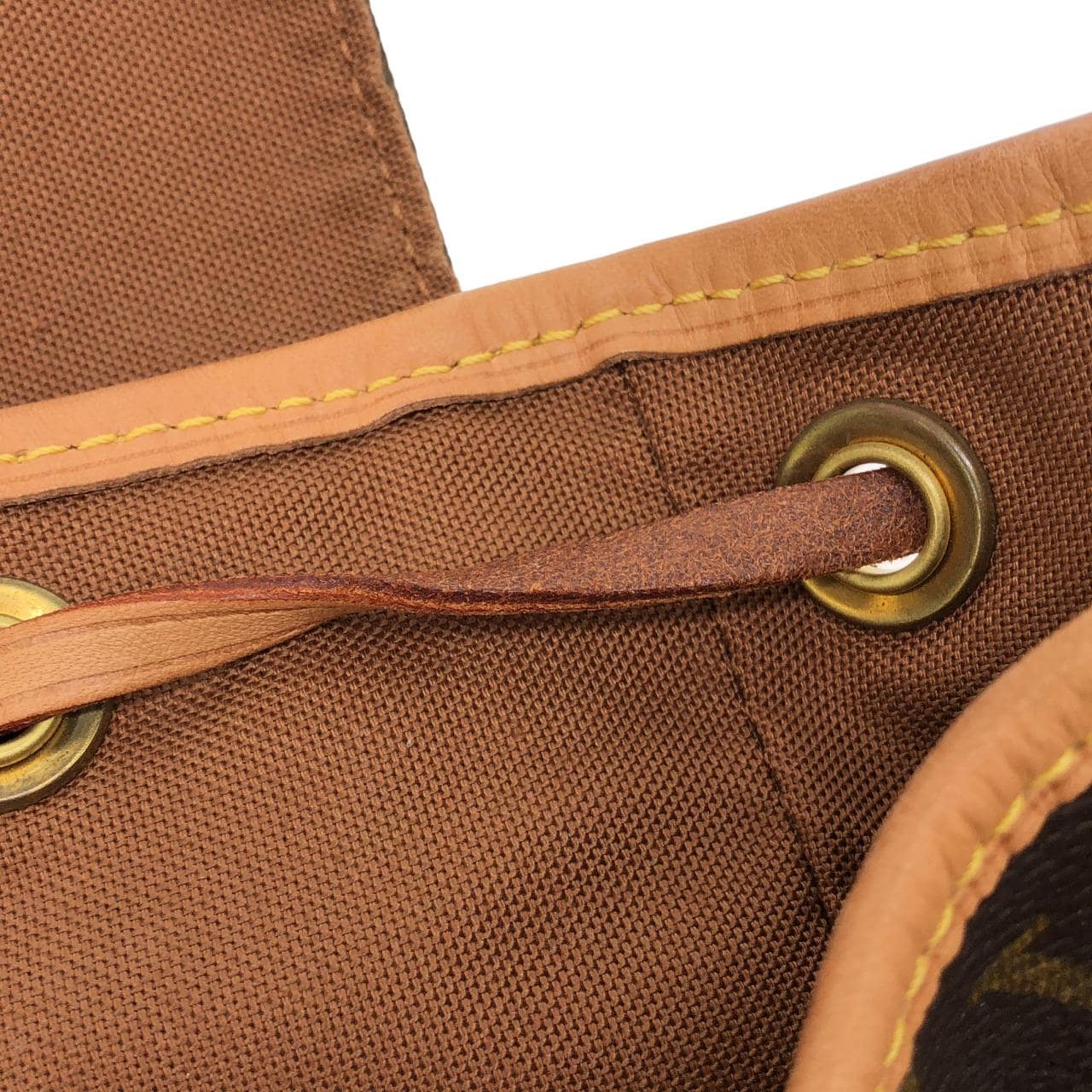 LOUIS VUITTON Montsouris M51136 Backpack Monogram 黑色 Monogram 中古品B - 縮圖 9