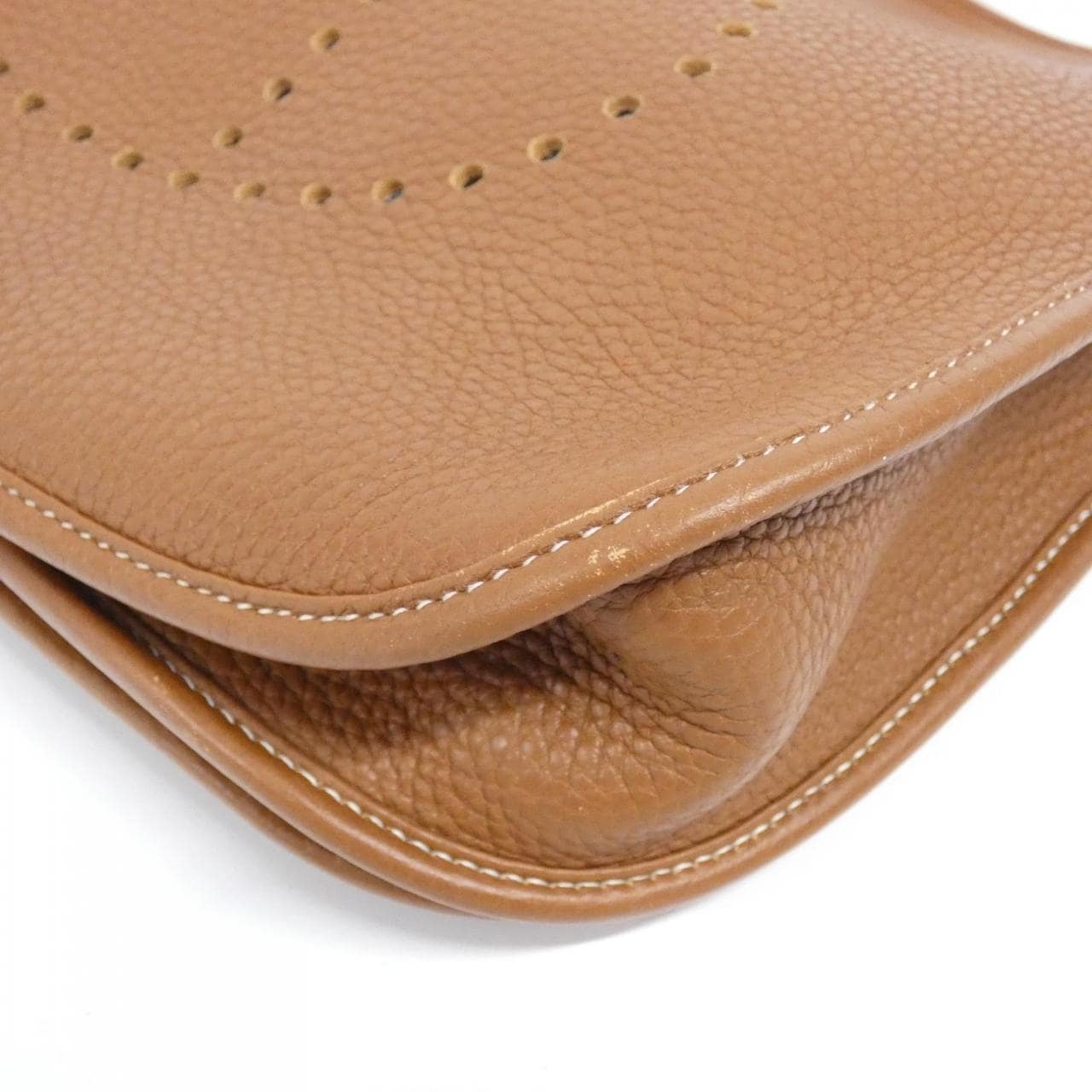 HERMES HERMÈS Evelyne 056277CC Shoulder Bag Clemence Gold Clemence Leather - Thumbnail 3