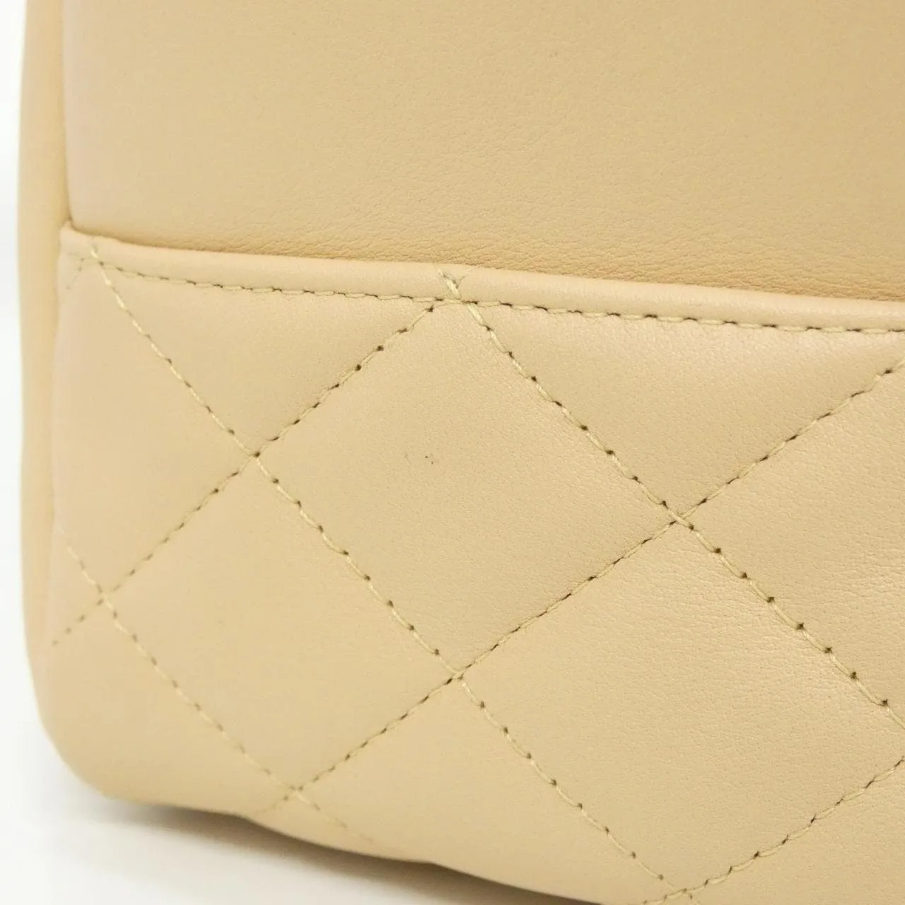 CHANEL Cambon 25171 Shoulder Patent Leather Beige Patent Leather Rank A - Thumbnail 6