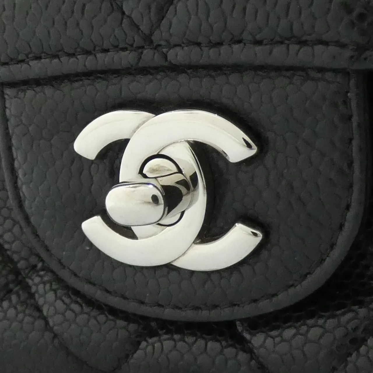 CHANEL Matelasse 1112 Shoulder Grained Calfskin Black Grained Calfskin Rank A - Thumbnail 4