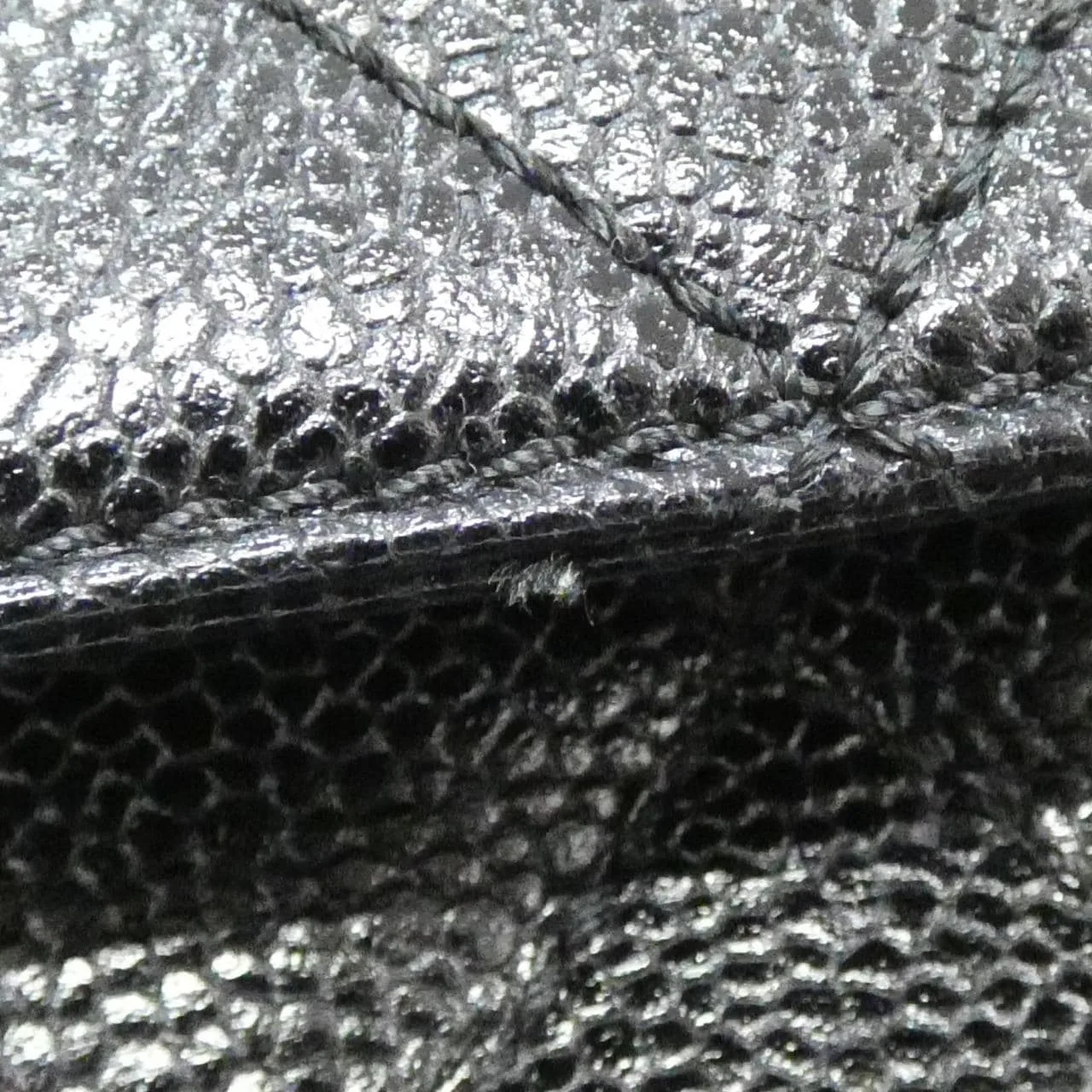 CHANEL Matelasse 12397 Handbag Grained Calfskin 黑色 荔枝紋牛皮 中古品A - 縮圖 7