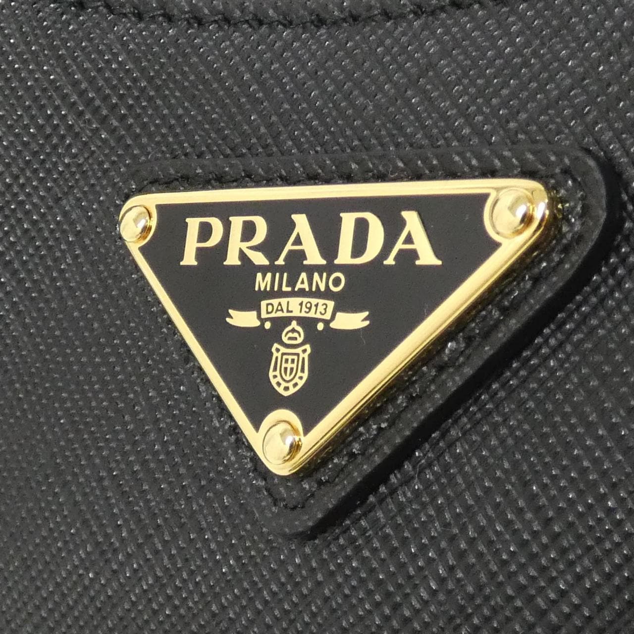 PRADA 1BC204 肩背包 4