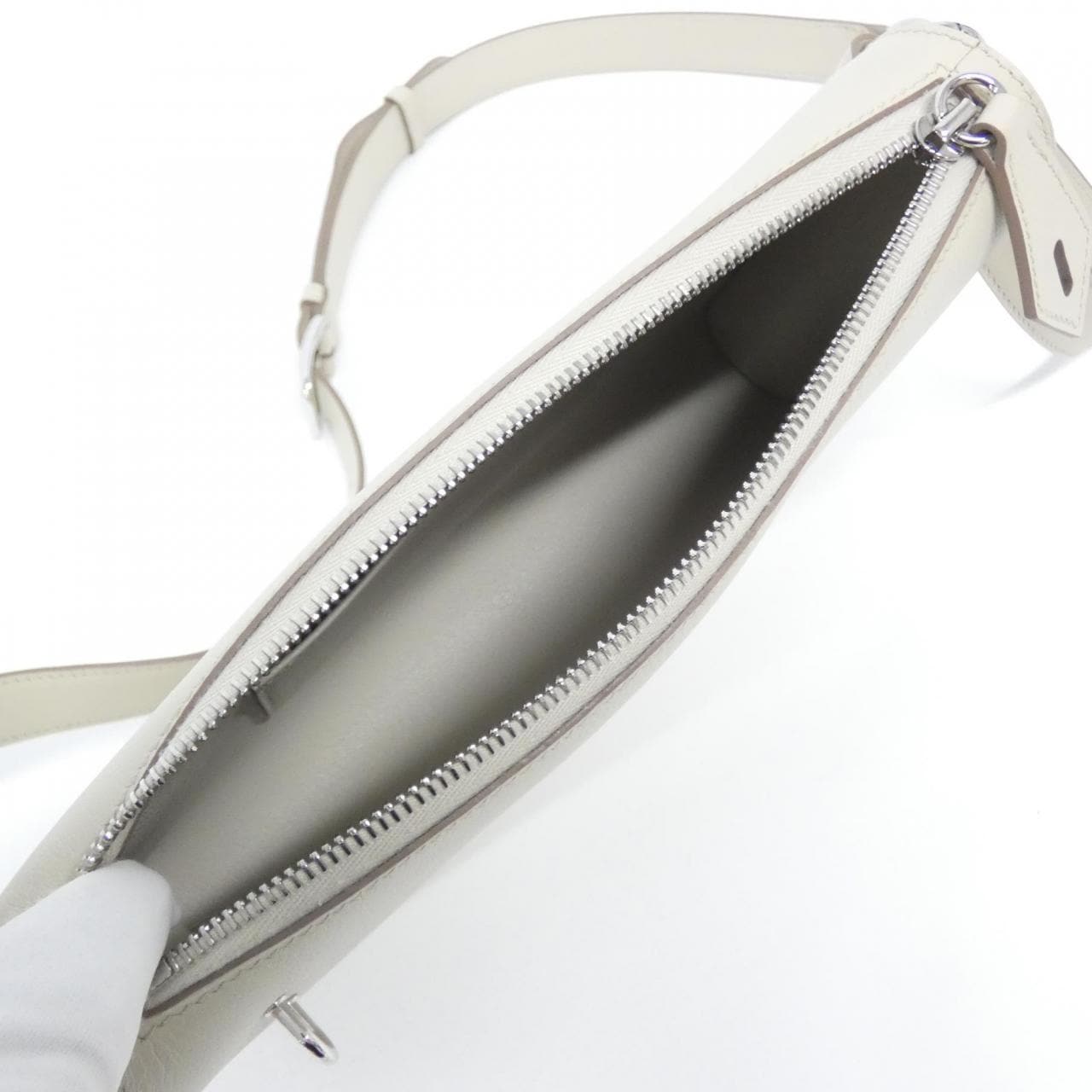 HERMES HERMÈS 084614CK Shoulder Bag 黑色 中古品A - 縮圖 7