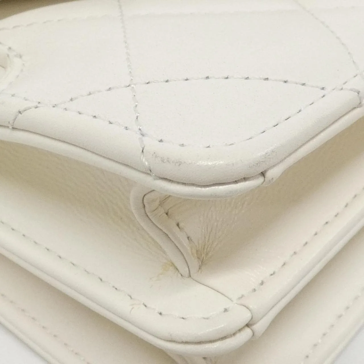 CHANEL AS4184 Handbag 白色 中古品B - 縮圖 3