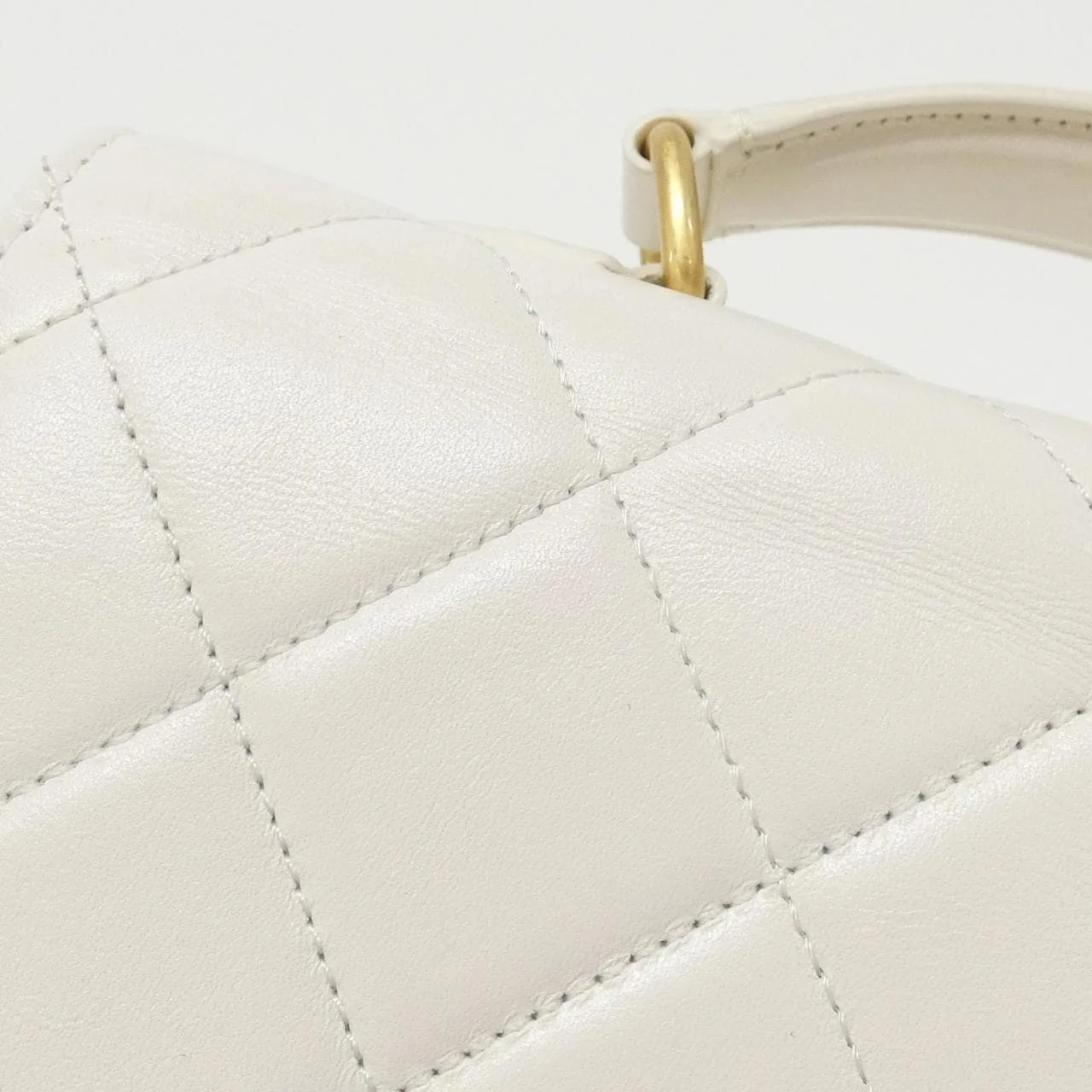 CHANEL AS4184 Handbag 白色 中古品B - 縮圖 4