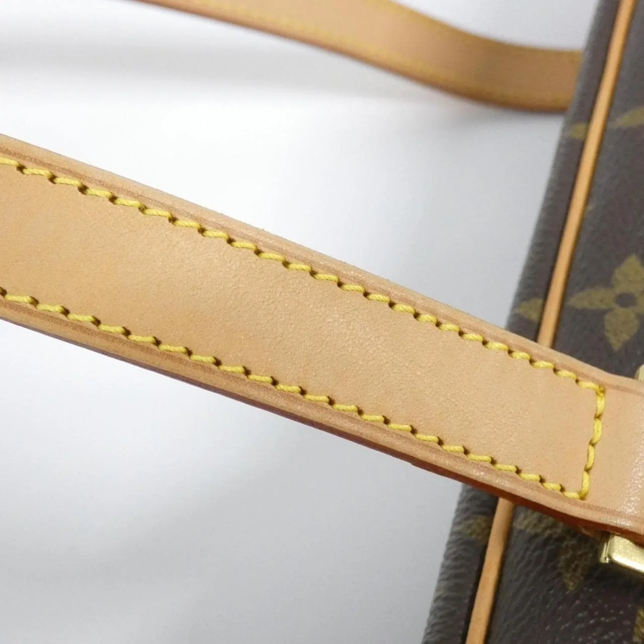 LOUIS VUITTON M51181 Shoulder Monogram Black Monogram Rank A - Thumbnail 8