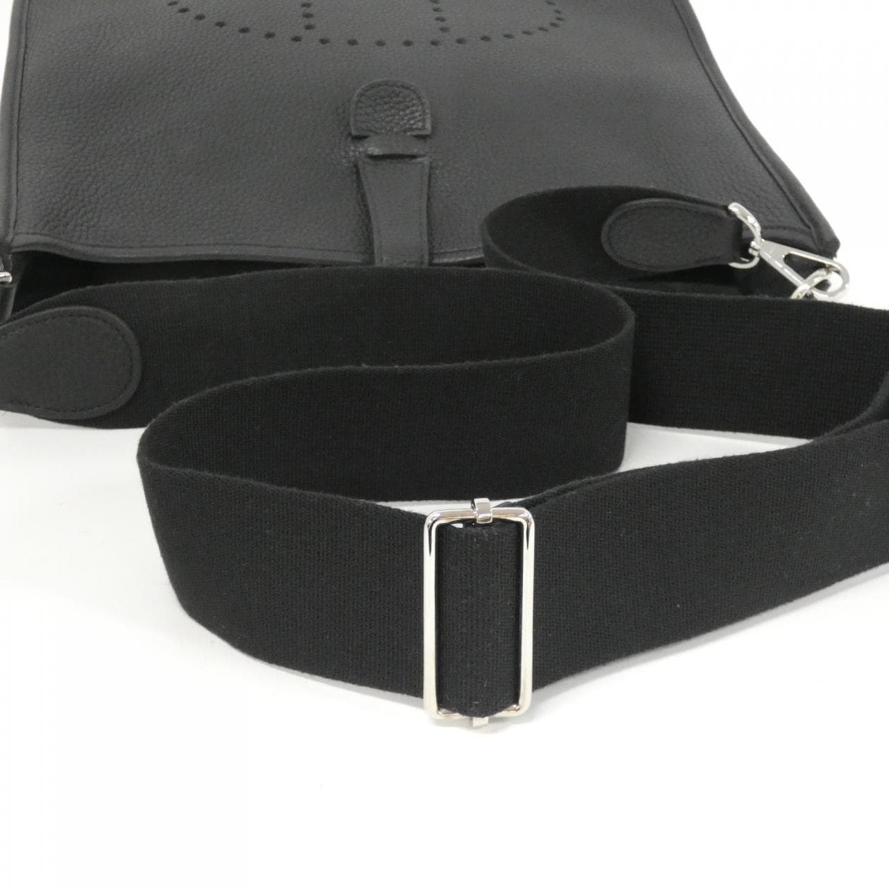 HERMES HERMÈS Evelyne 056275CK Shoulder Bag Clemence 黑色 Clemence 皮 中古品A - 縮圖 9