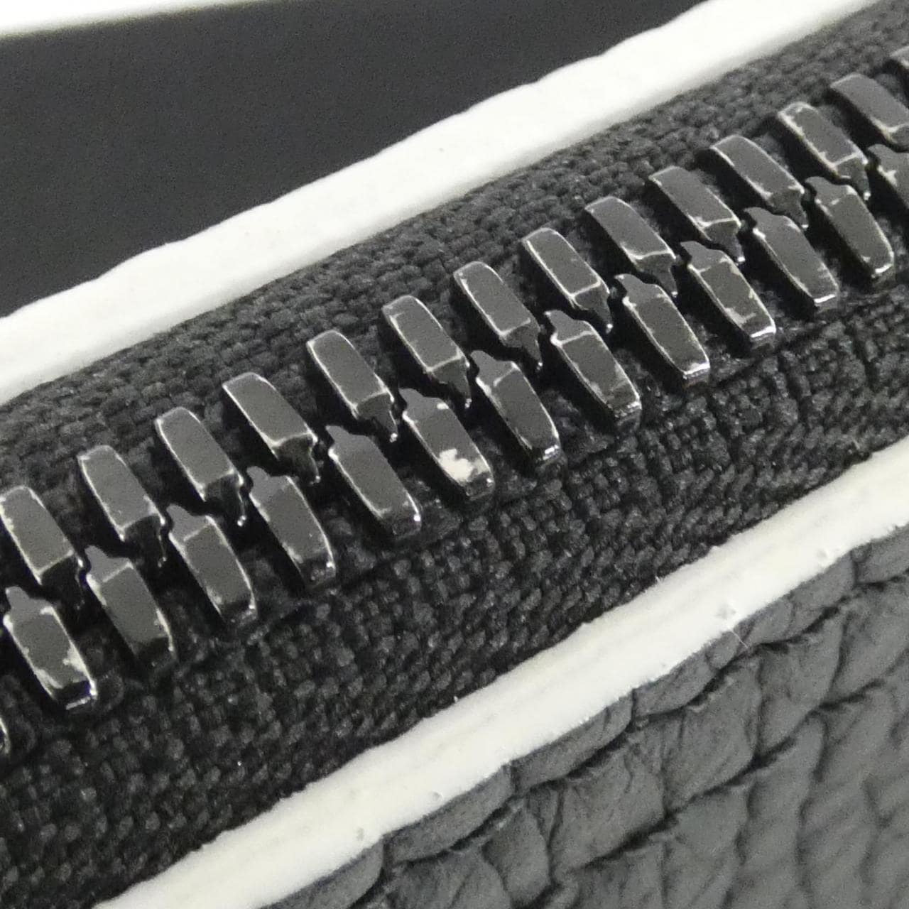 LOUIS VUITTON Keepall M21543 Shoulder Bag 黑色 中古品A - 縮圖 3