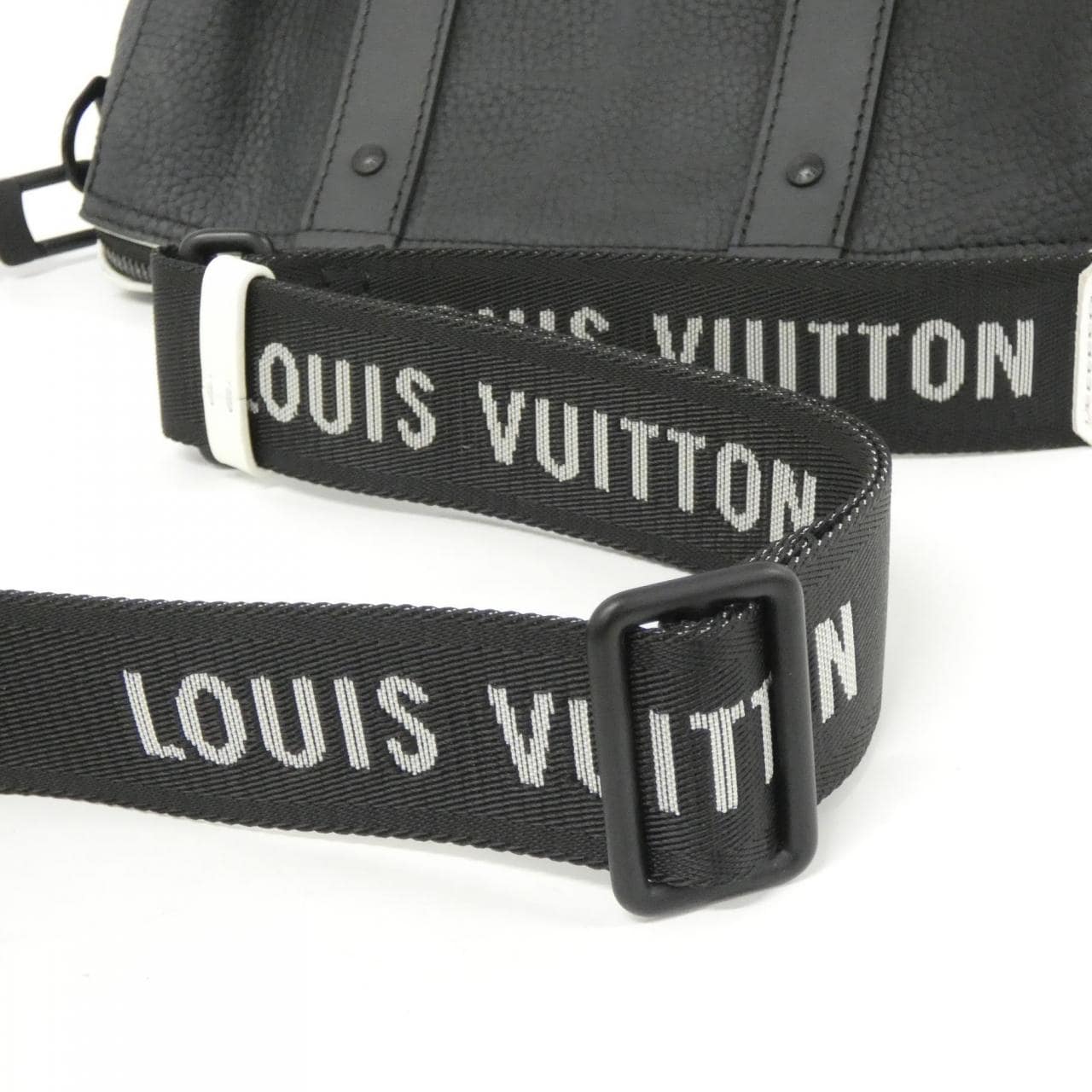 LOUIS VUITTON Keepall M21543 Shoulder Bag 黑色 中古品A - 縮圖 8