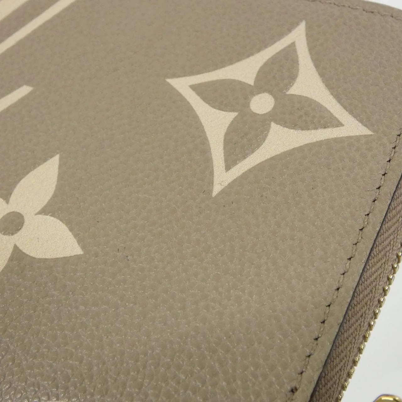 LOUIS VUITTON M69794 Wallet Monogram 黑色 Monogram 中古品A - 縮圖 5