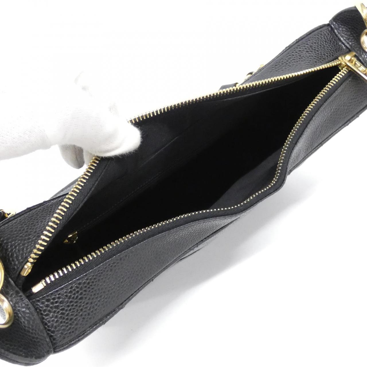 CHANEL Matelasse 20993 Shoulder Bag Grained Calfskin Black Grained Calfskin - Thumbnail 6