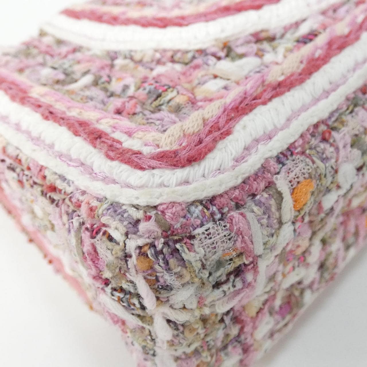 CHANEL Matelasse 1112 Shoulder Tweed Pink Tweed - Thumbnail 3