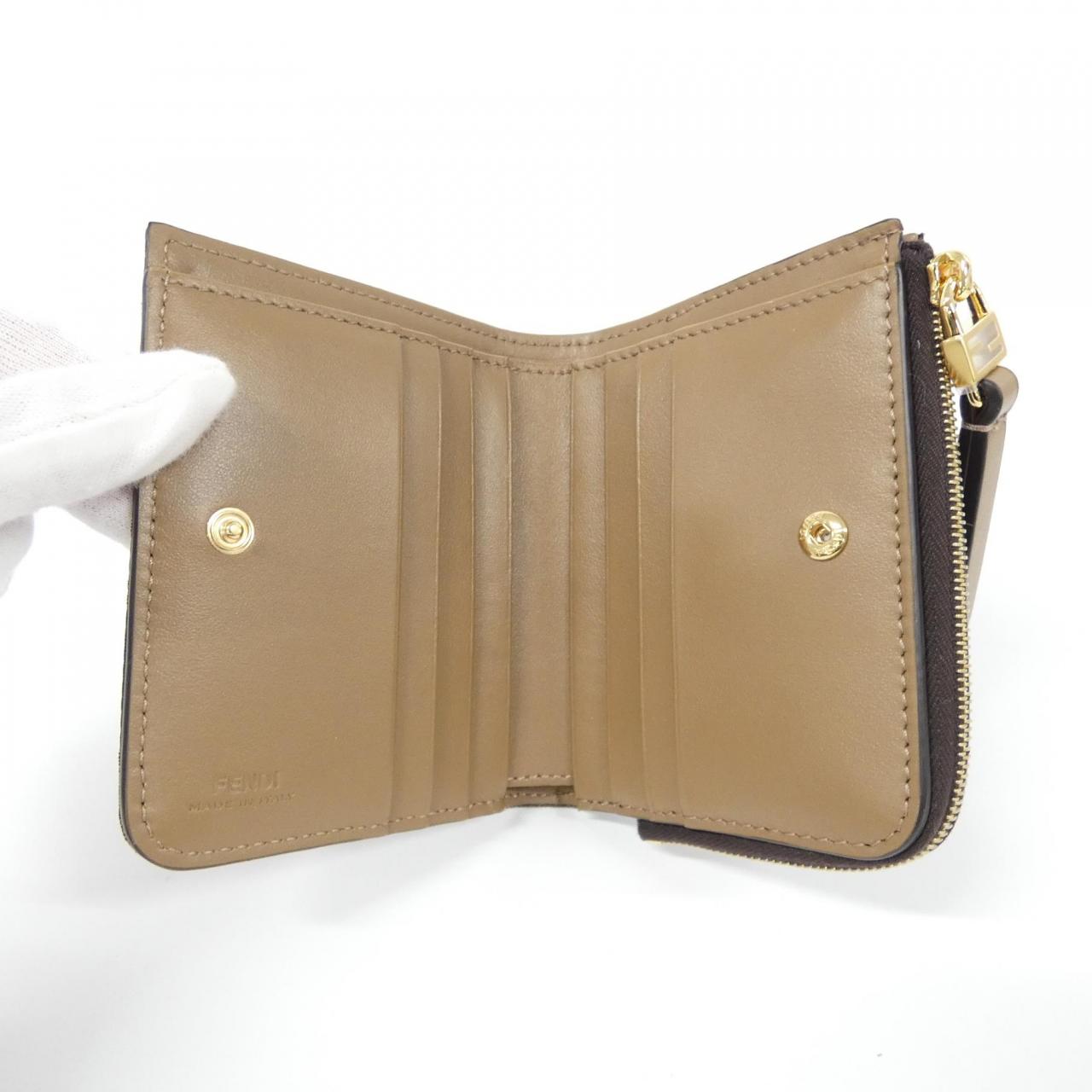 FENDI 8M0519 A98P Wallet Canvas 3