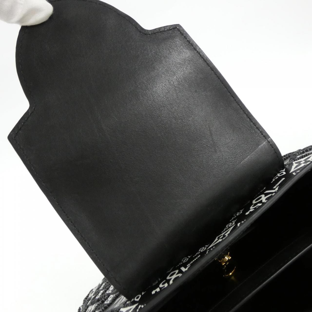 LOUIS VUITTON Capucines M57358 Bag Black - Thumbnail 8