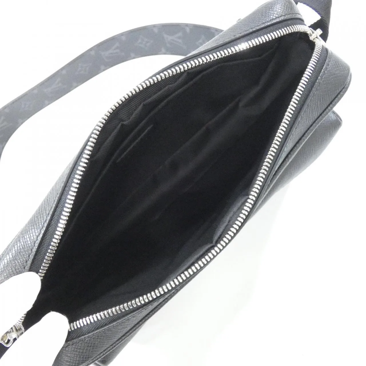 LOUIS VUITTON M30233 Shoulder Canvas Black Canvas Rank A - Thumbnail 8