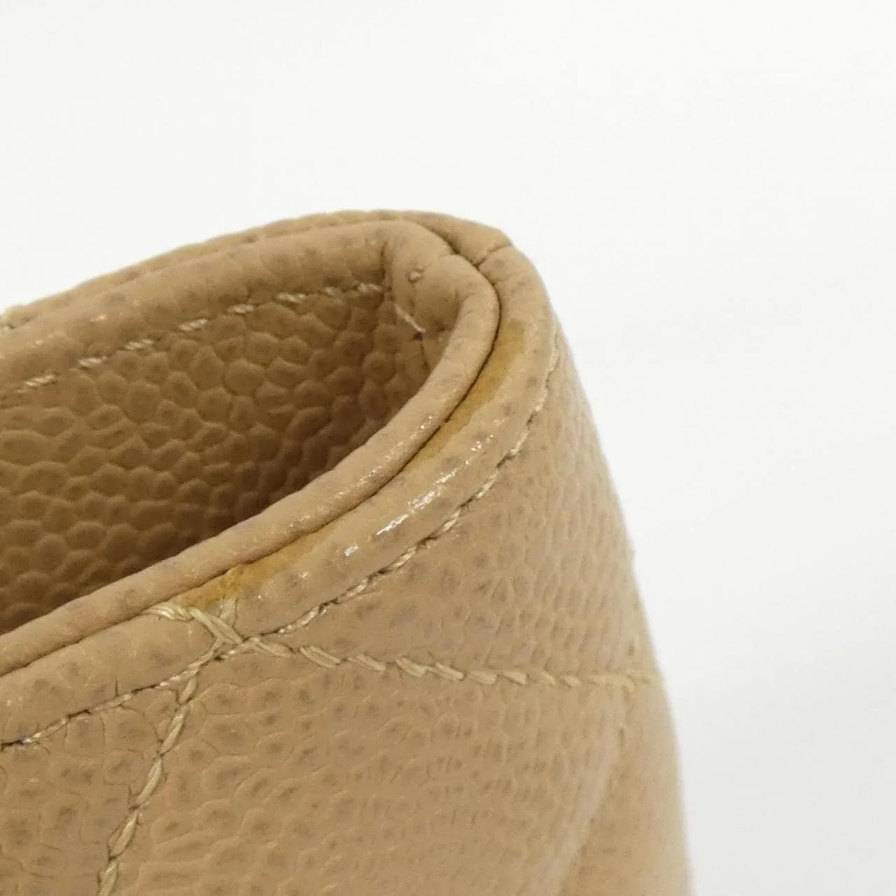 CHANEL Matelasse 1804 Handbag Grained Calfskin 米色 荔枝紋牛皮 中古品A - 縮圖 4