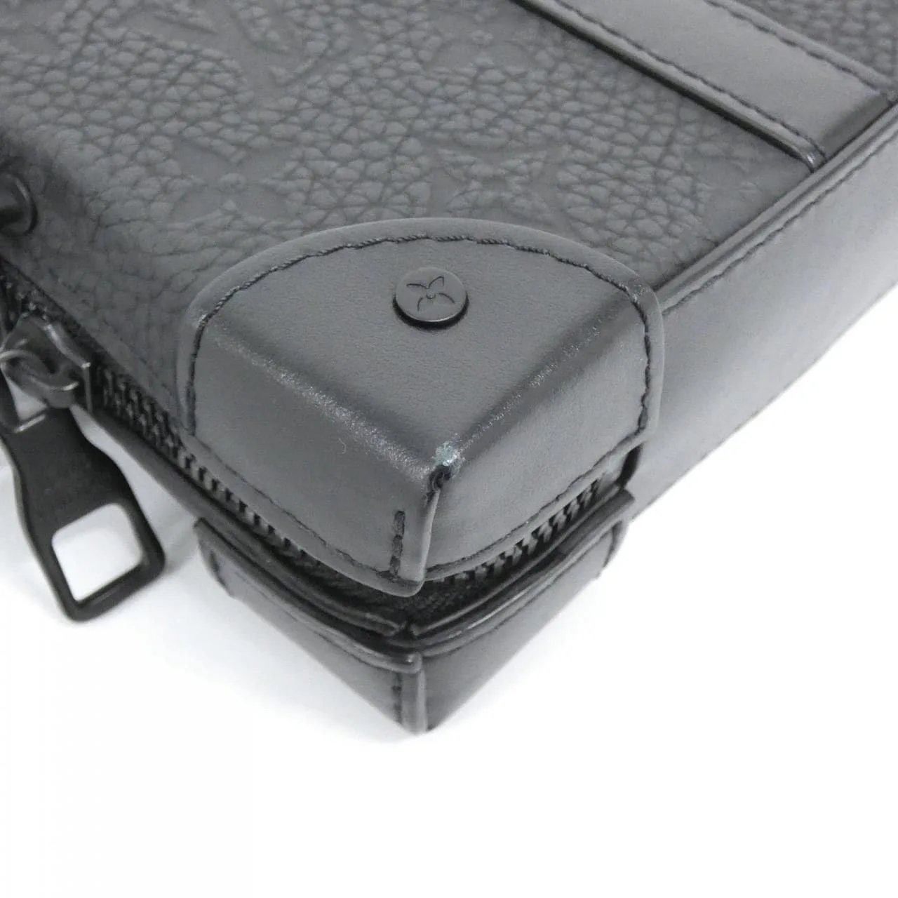 LOUIS VUITTON Soft Trunk M80224 Shoulder Monogram 黑色 Monogram 中古品A - 縮圖 3