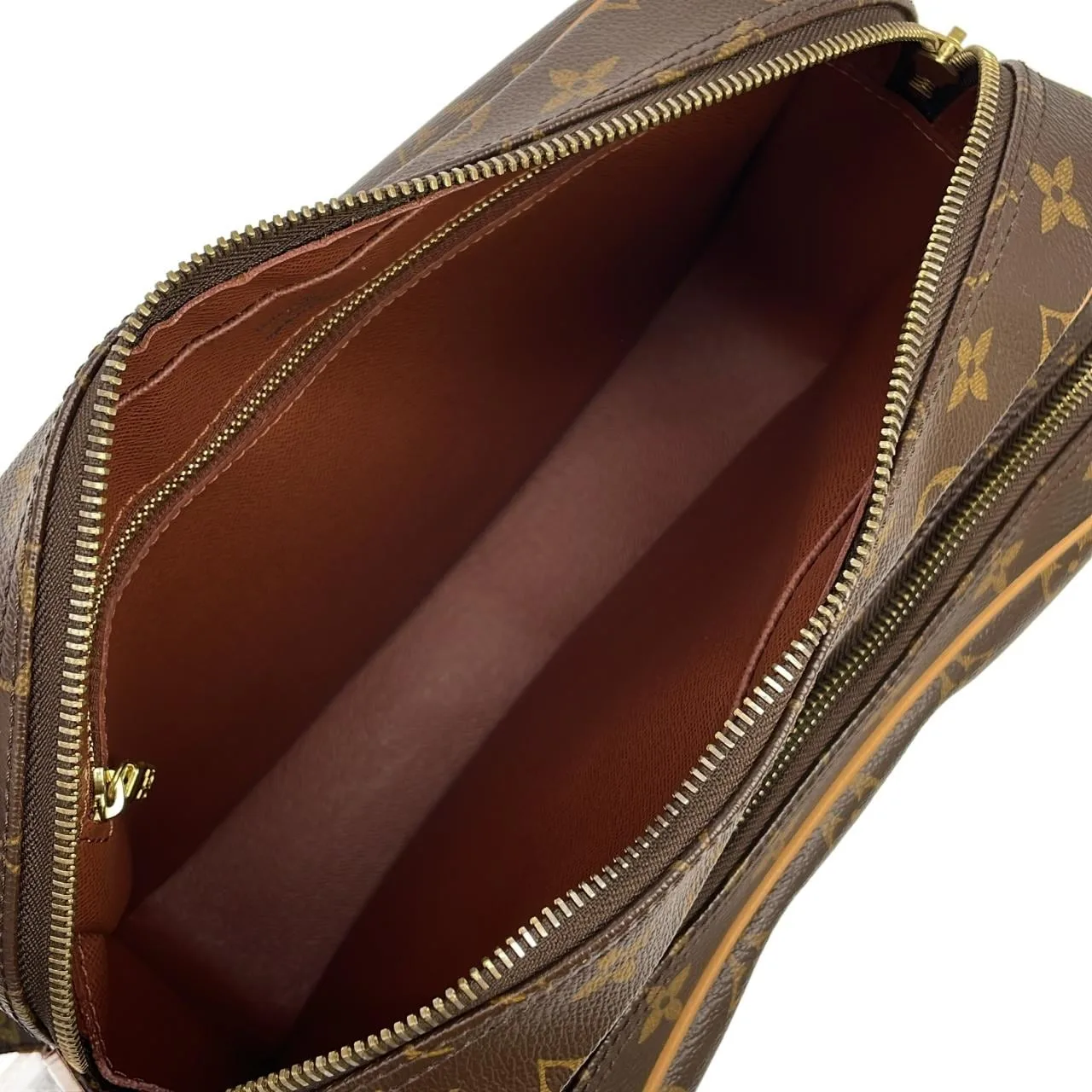 LOUIS VUITTON Nile M45244 Shoulder Monogram 黑色 Monogram 中古品A - 縮圖 8