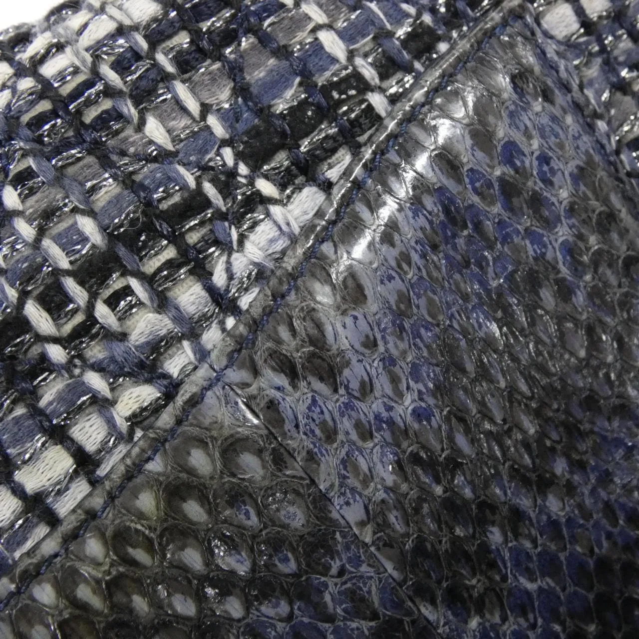 CHANEL 93341 Shoulder Tweed Navy Tweed - Thumbnail 7