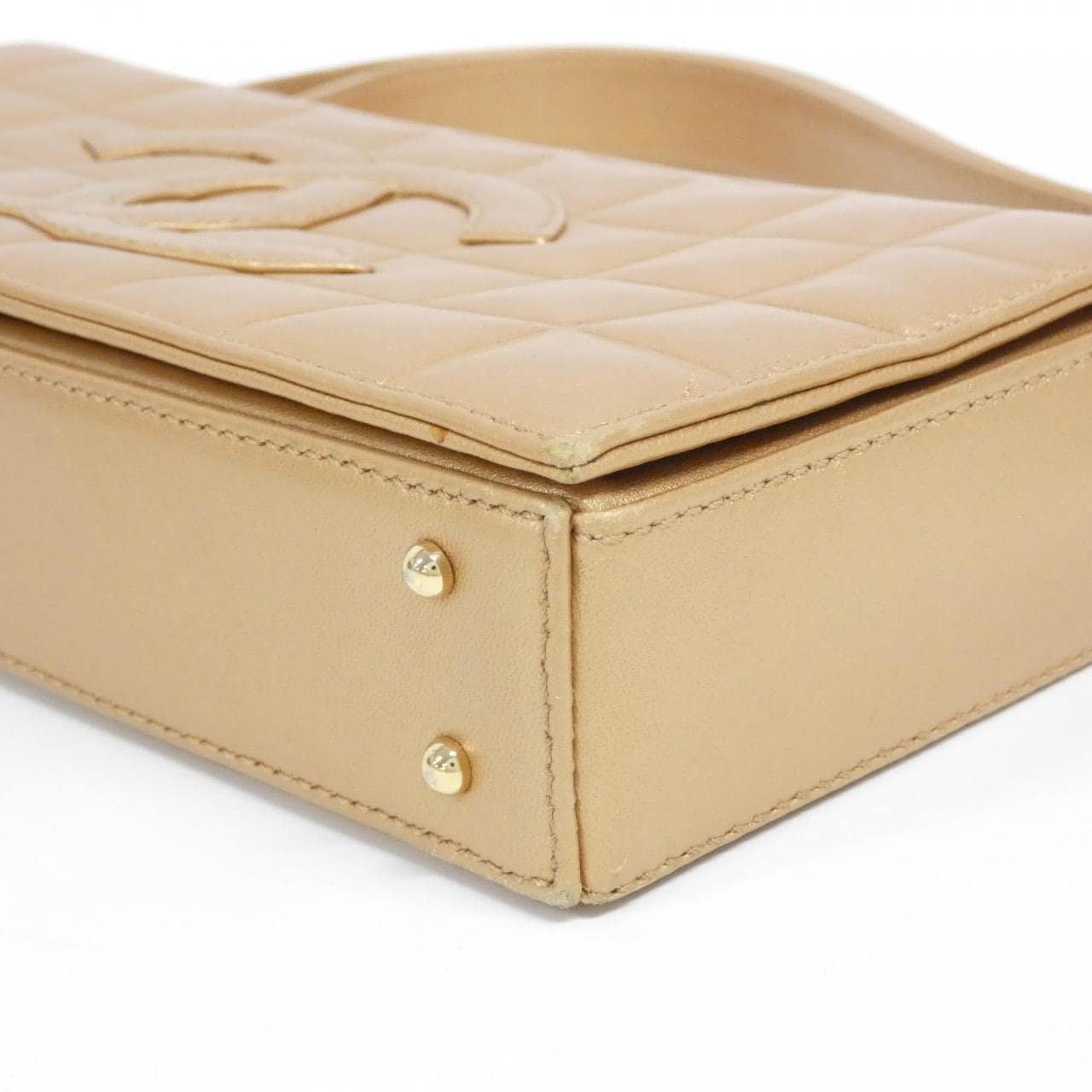 CHANEL 17370 Shoulder Bag Lambskin 金色 羊皮 中古品B - 縮圖 3