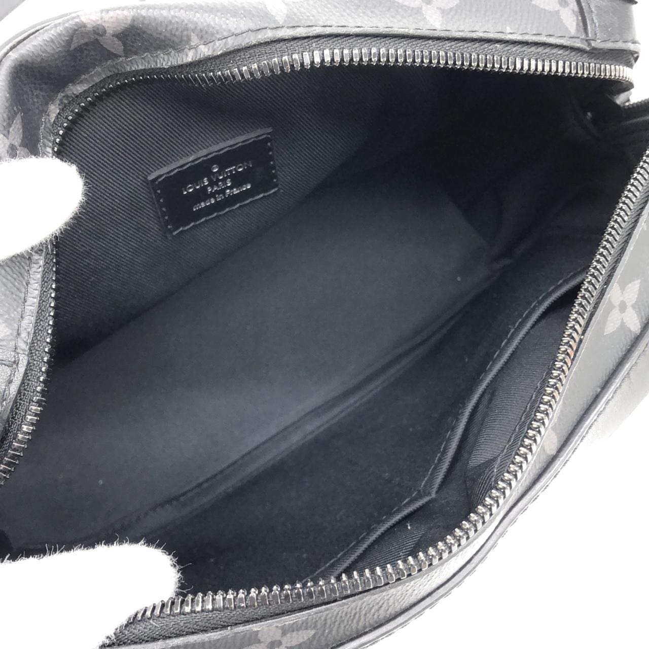 LOUIS VUITTON M44730 Shoulder Bag Monogram Black Monogram - Thumbnail 6